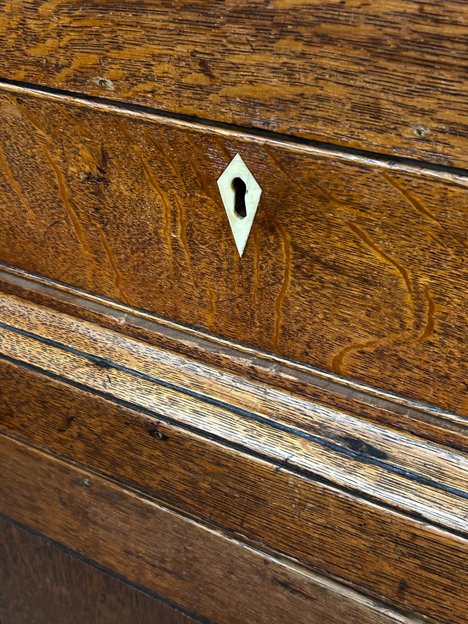 Antique Oak Cabinet (Missing Back). - 4