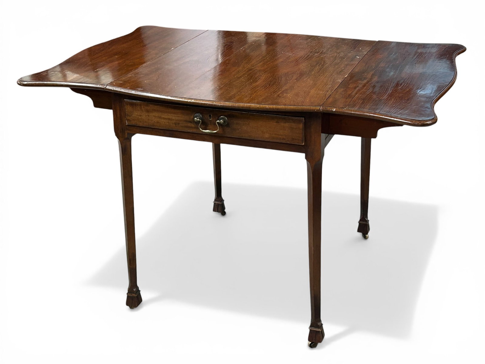 Antique Pembroke Table. - 7