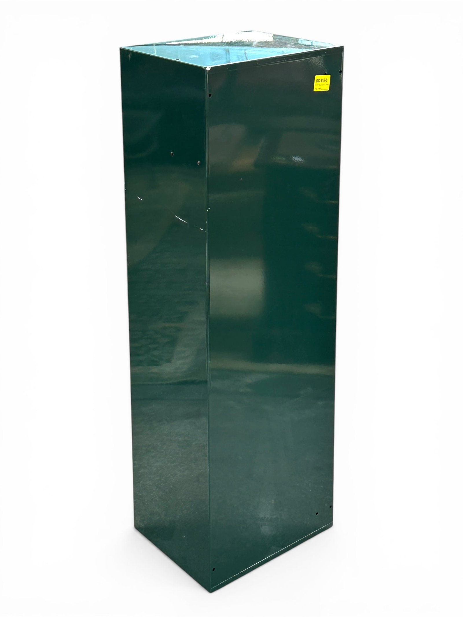 Stack-On Gun Safe. - 7