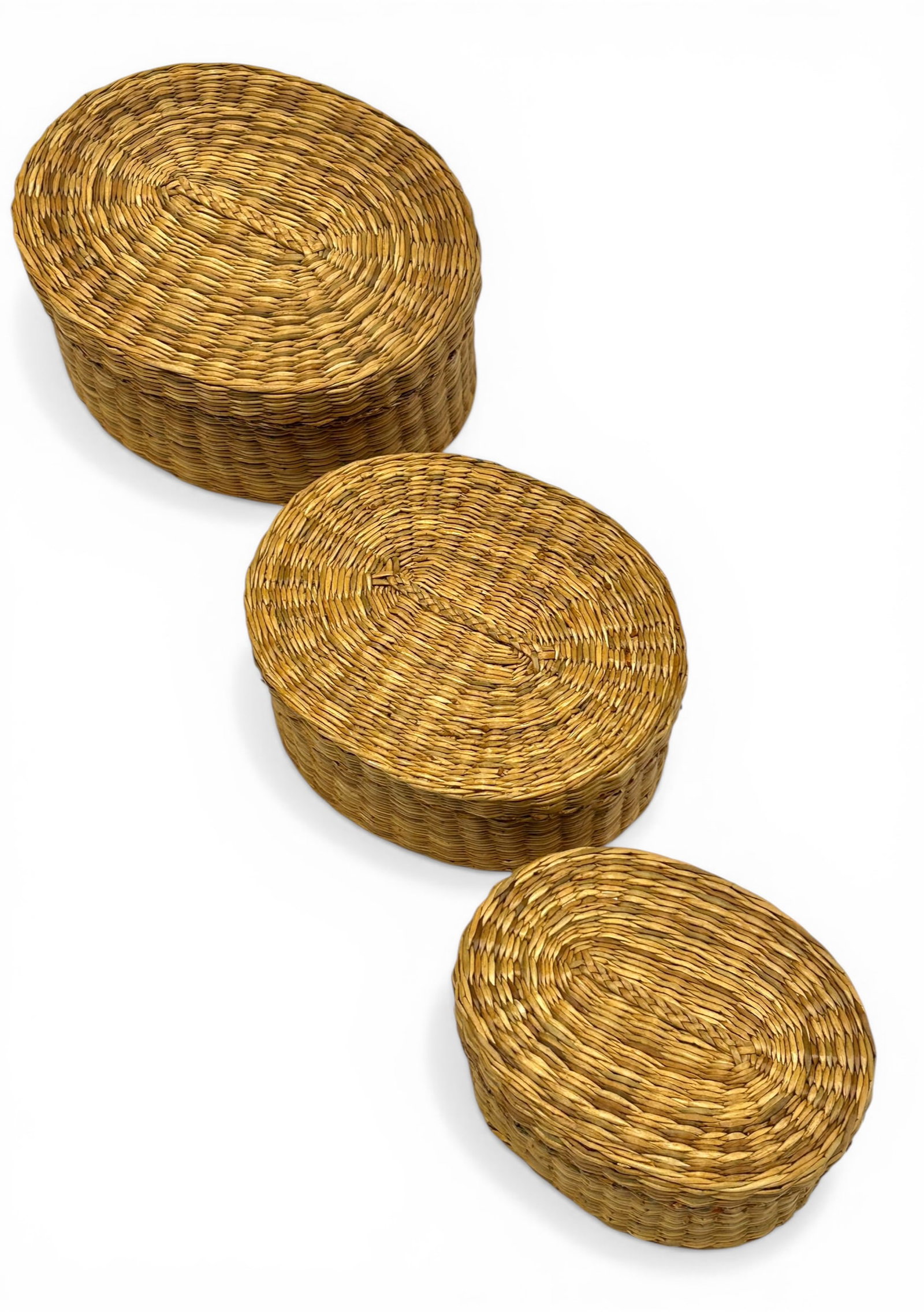 Lot: Stacking Shaker Boxes, Shaker Buckets. - 7