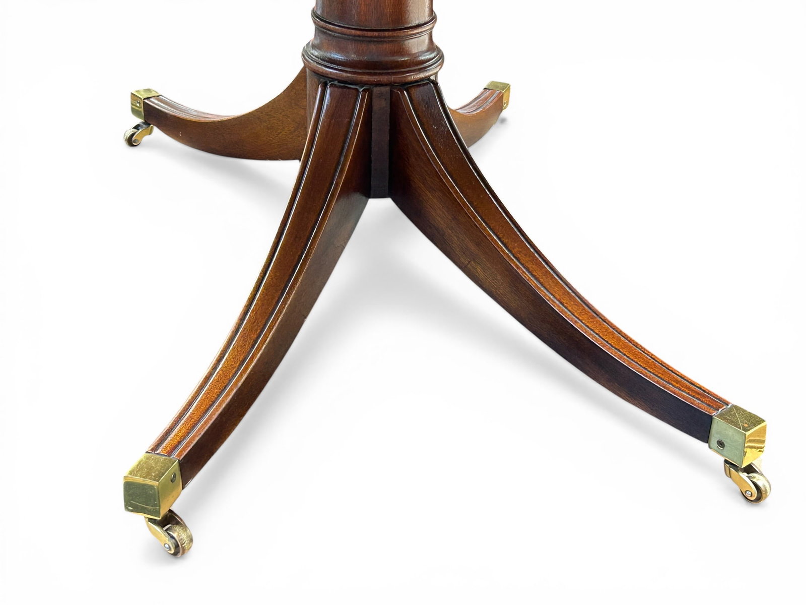 Duncan Phyfe Style Coffee Table. - 7