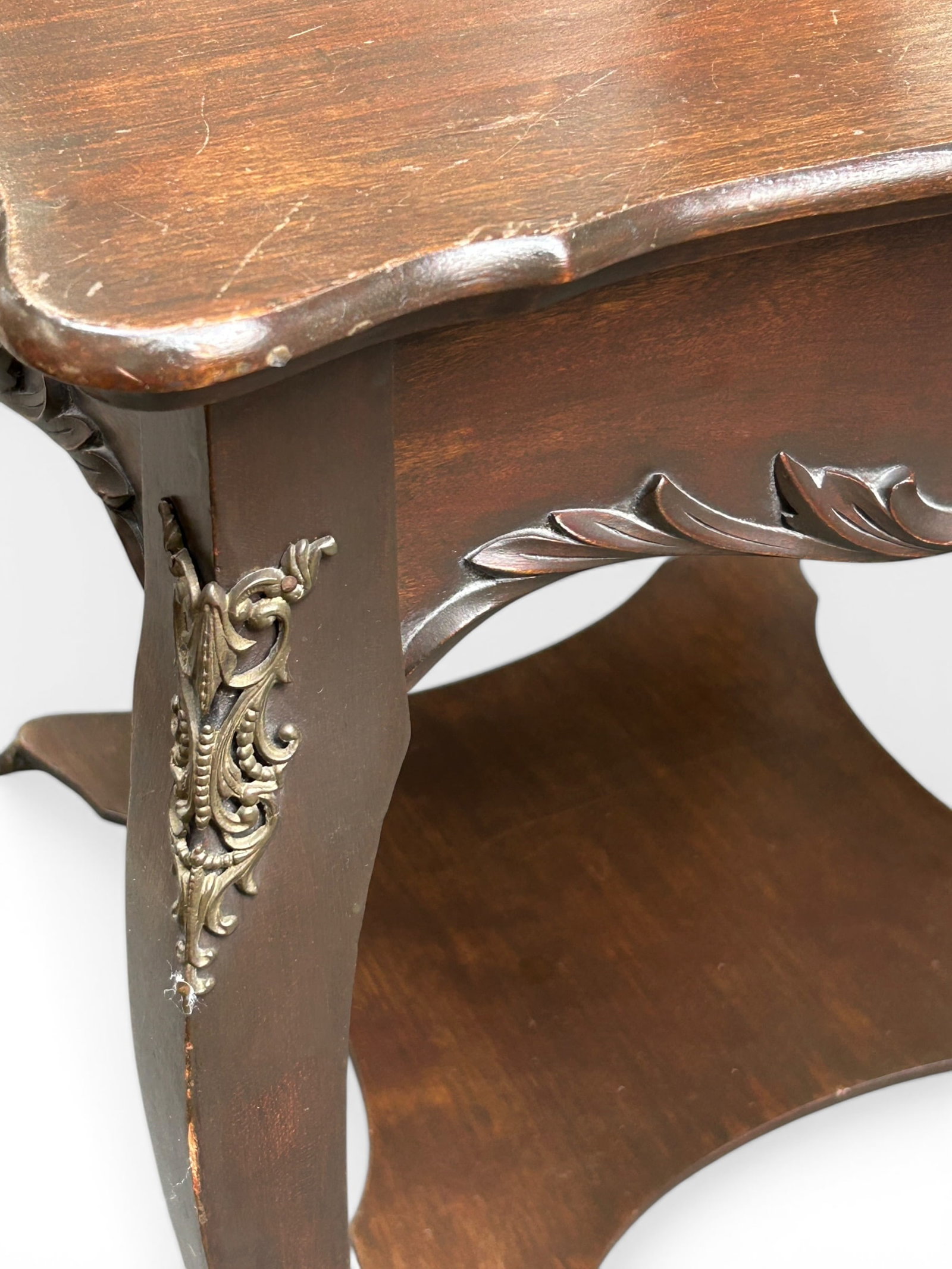 French Carved End Table. - 4