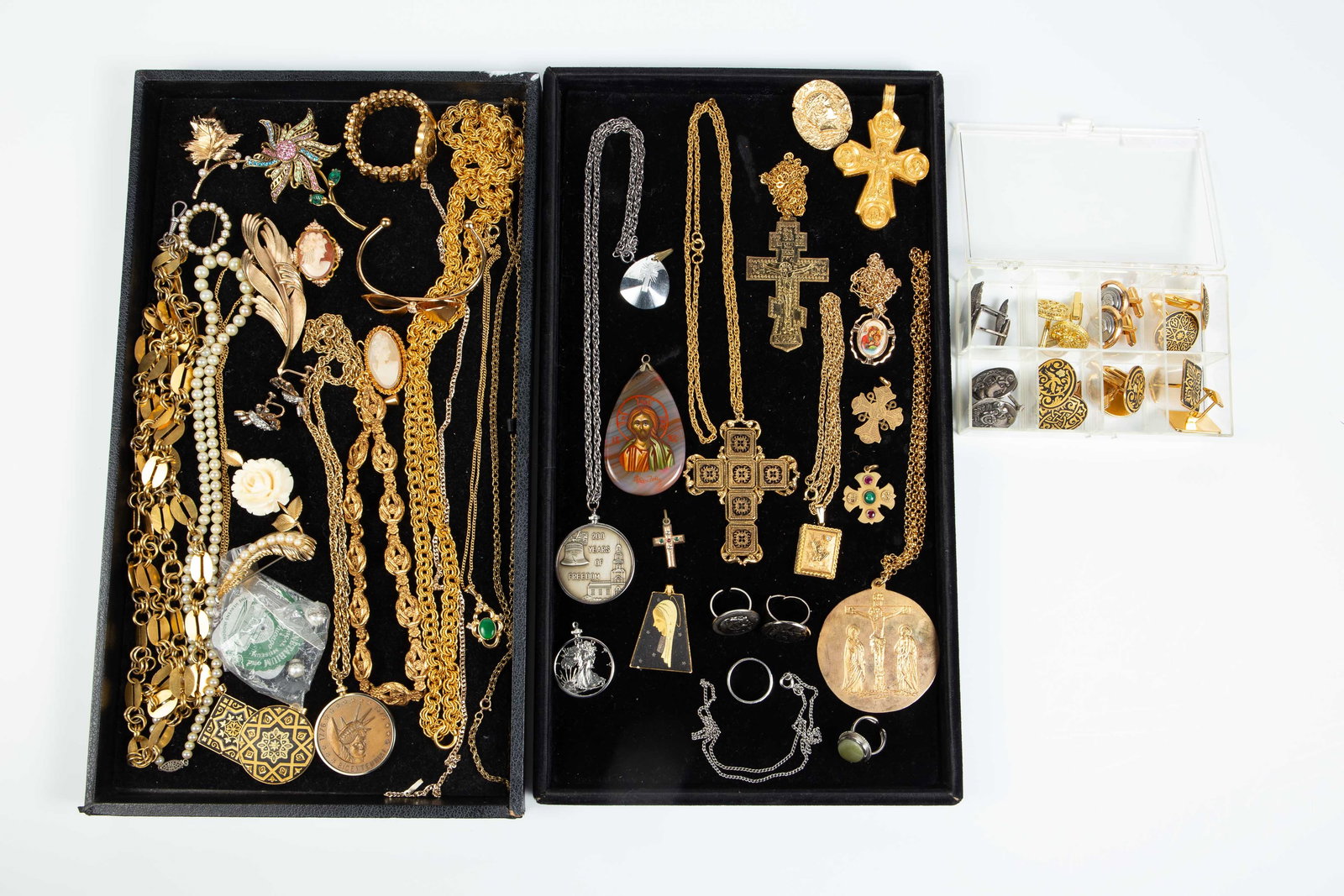 Costume Jewelry - Religious, Vintage, Brands, G.F (1 of 16)