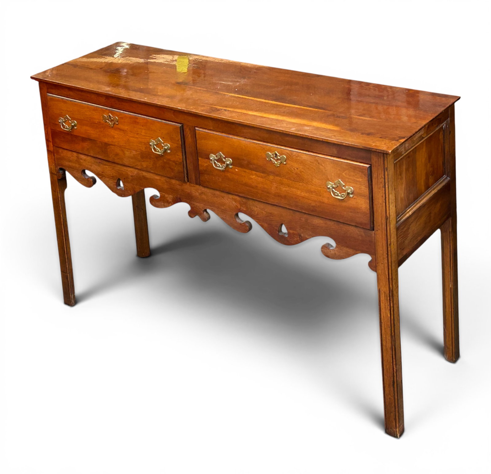 Wright Table Company Chippendale Style Sideboard. (1 of 7)
