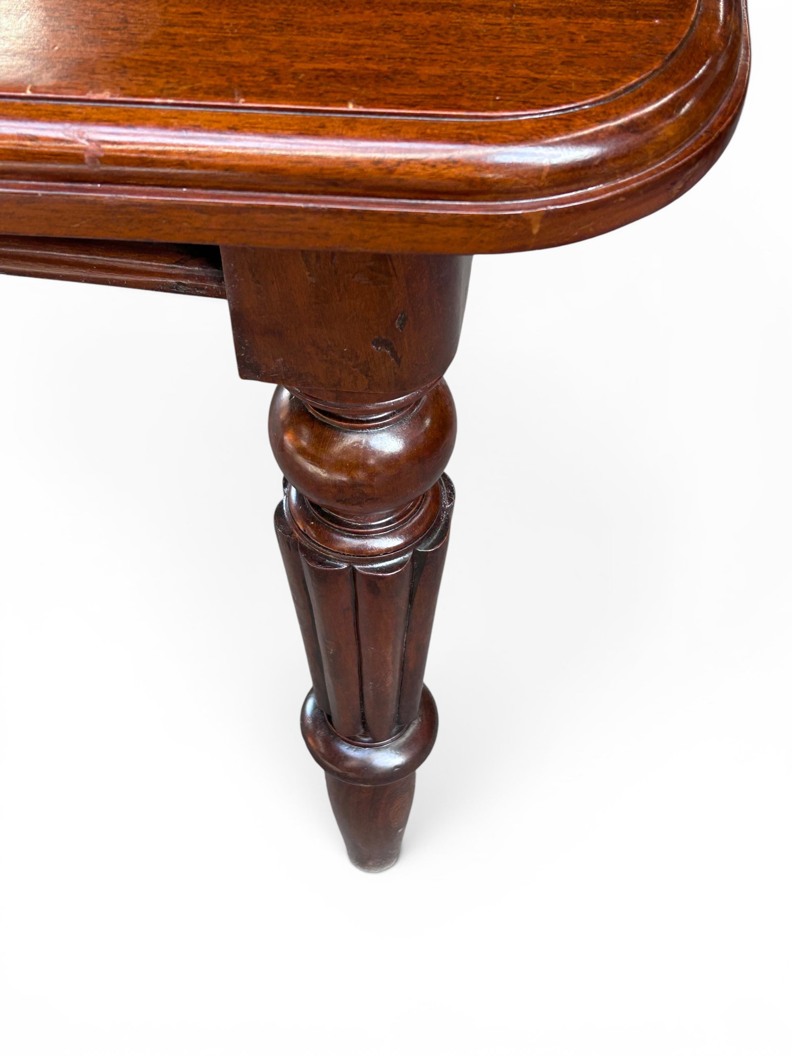 Antique Mahogany Dining Table. - 7