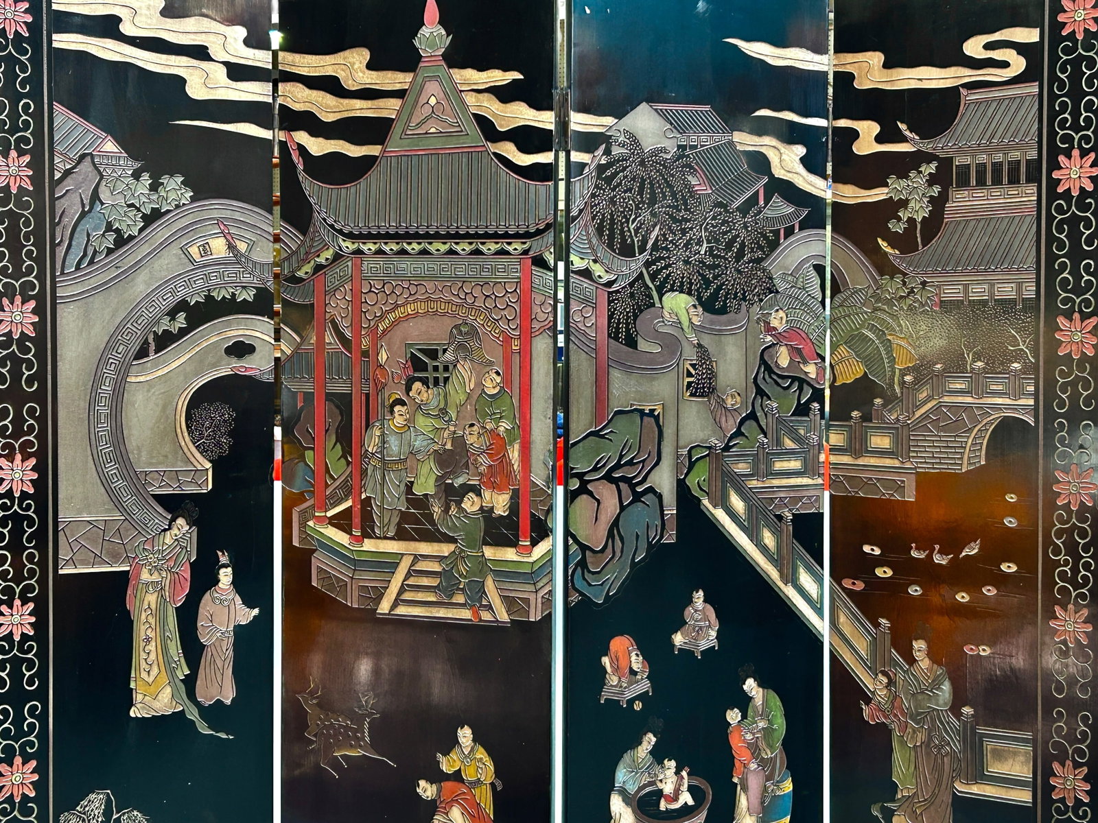 Chinese Coromandel Lacquer 4-Panel Screen. - 3