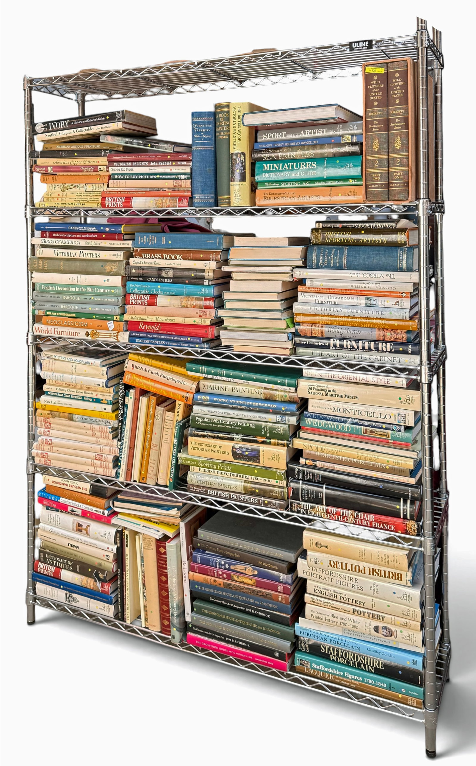 Lot: Reference Books - Antiques, Collectibles, Art: The lot contains over 180 mostly hardcover books, many of them coffee table size. The topics covered in the books include pottery, miniatures, paintings, rugs, copper, brass, mirrors, Monticello, Bied