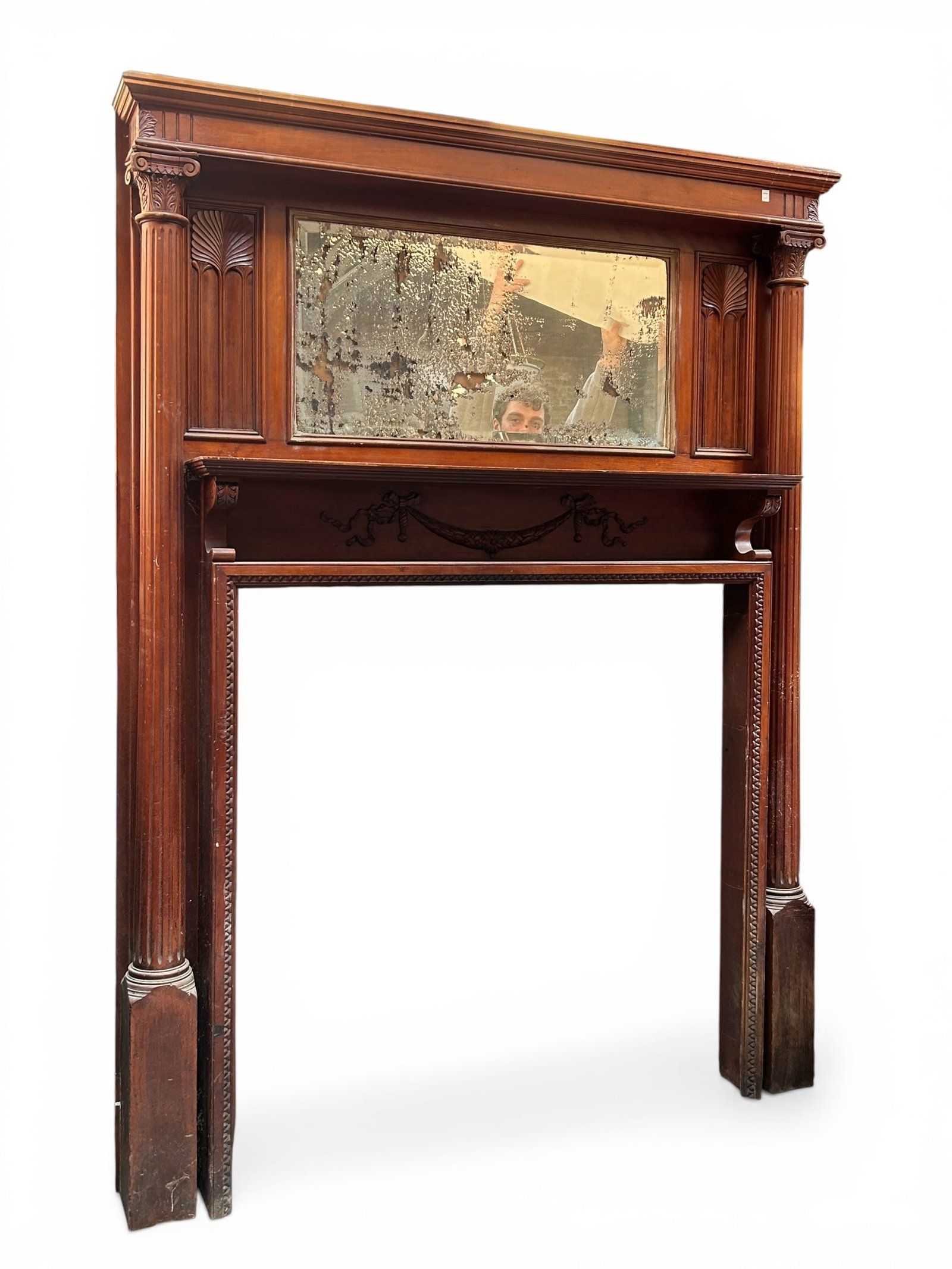 Antique Carved Fireplace Mantel. (1 of 7)
