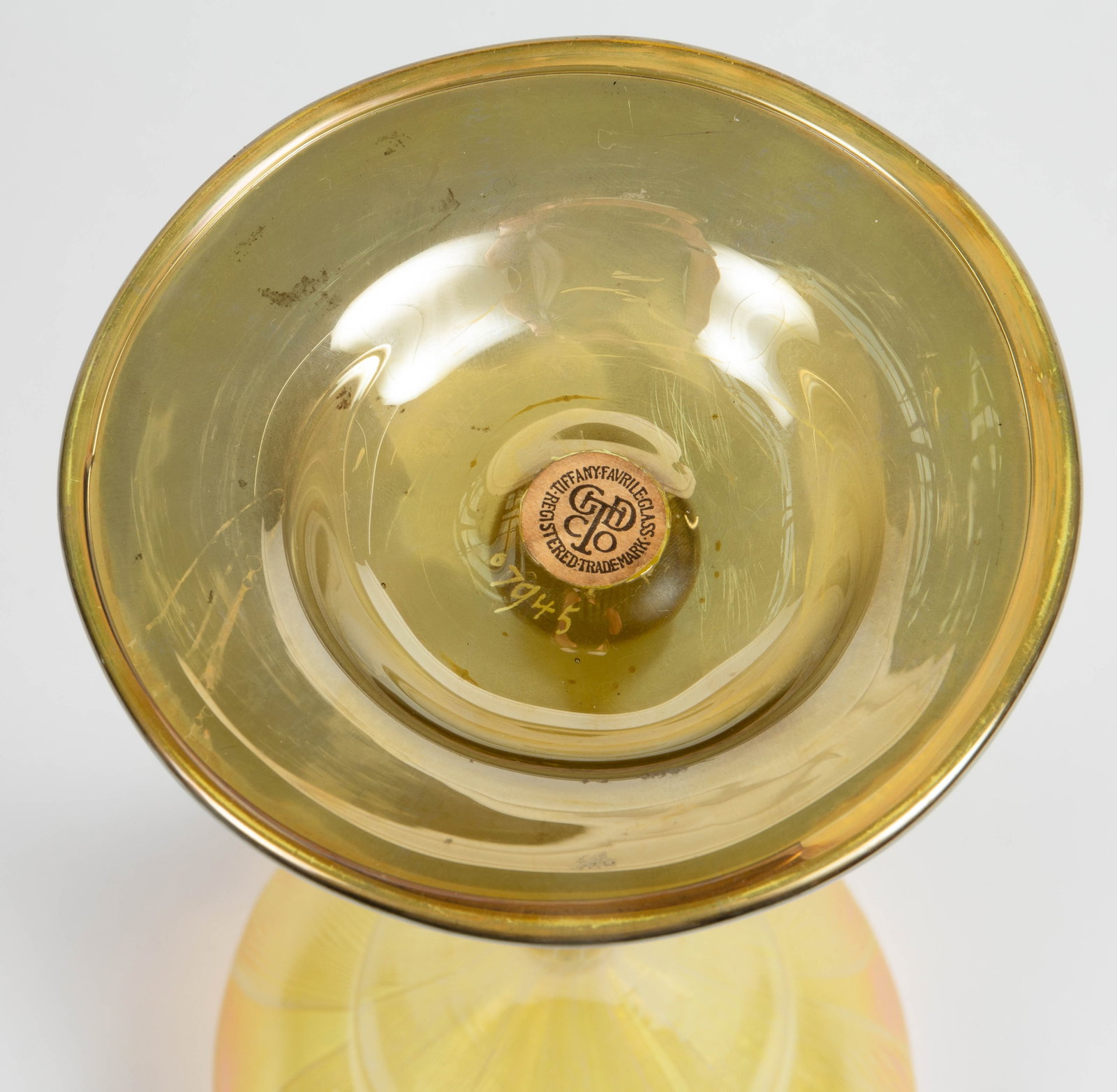 Tiffany Studios Pulled Feather Floriform Vase. - 7