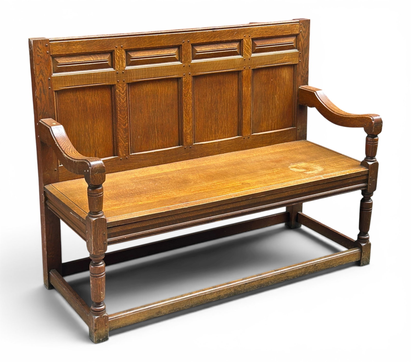 Antique Oak Bench. (1 of 7)