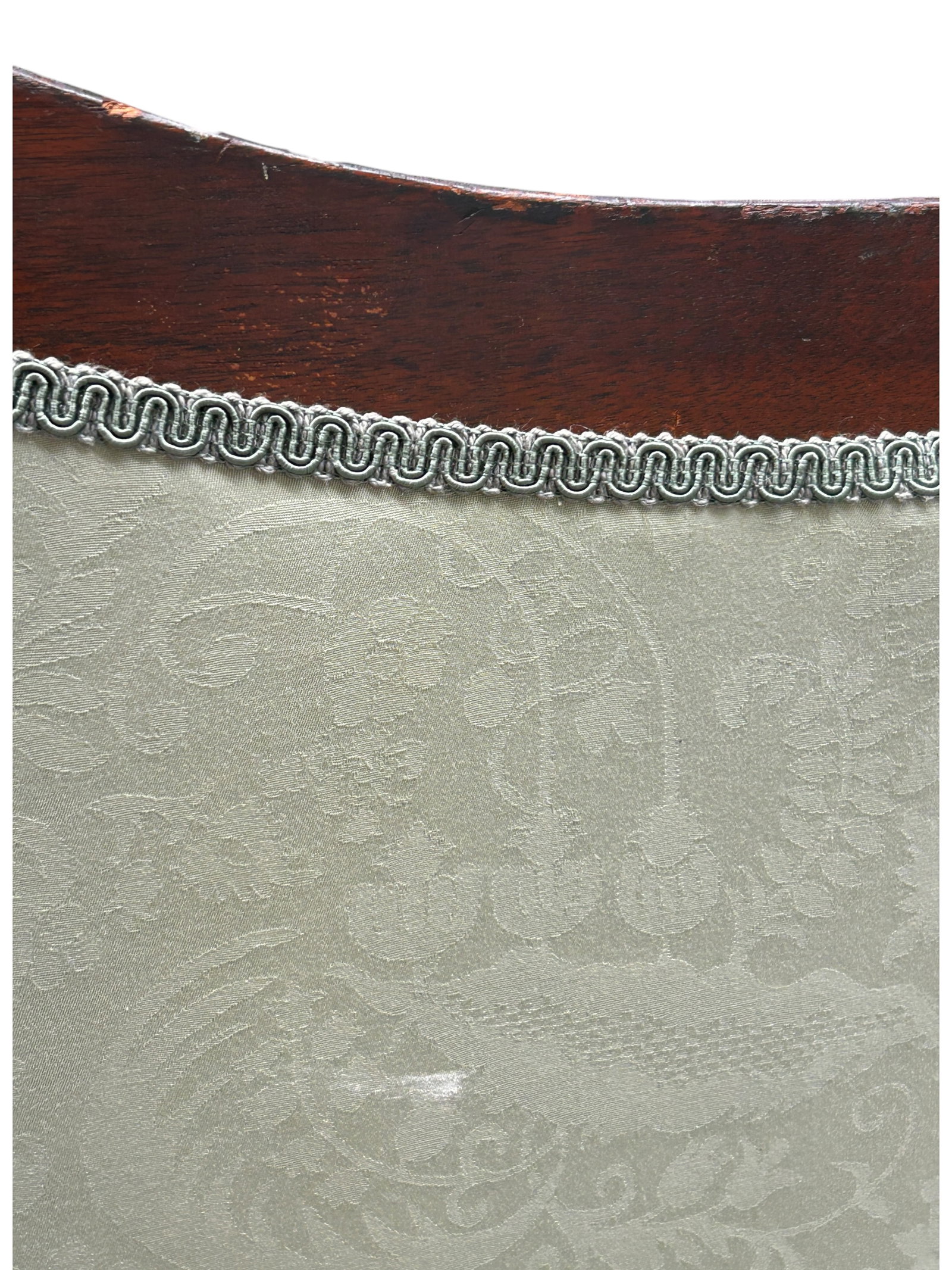 Antique Carved Victorian Settee. - 18