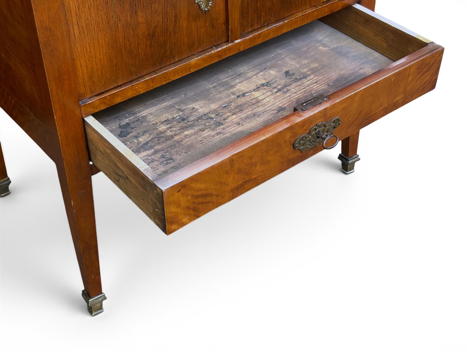Antique Maple Chest. - 7