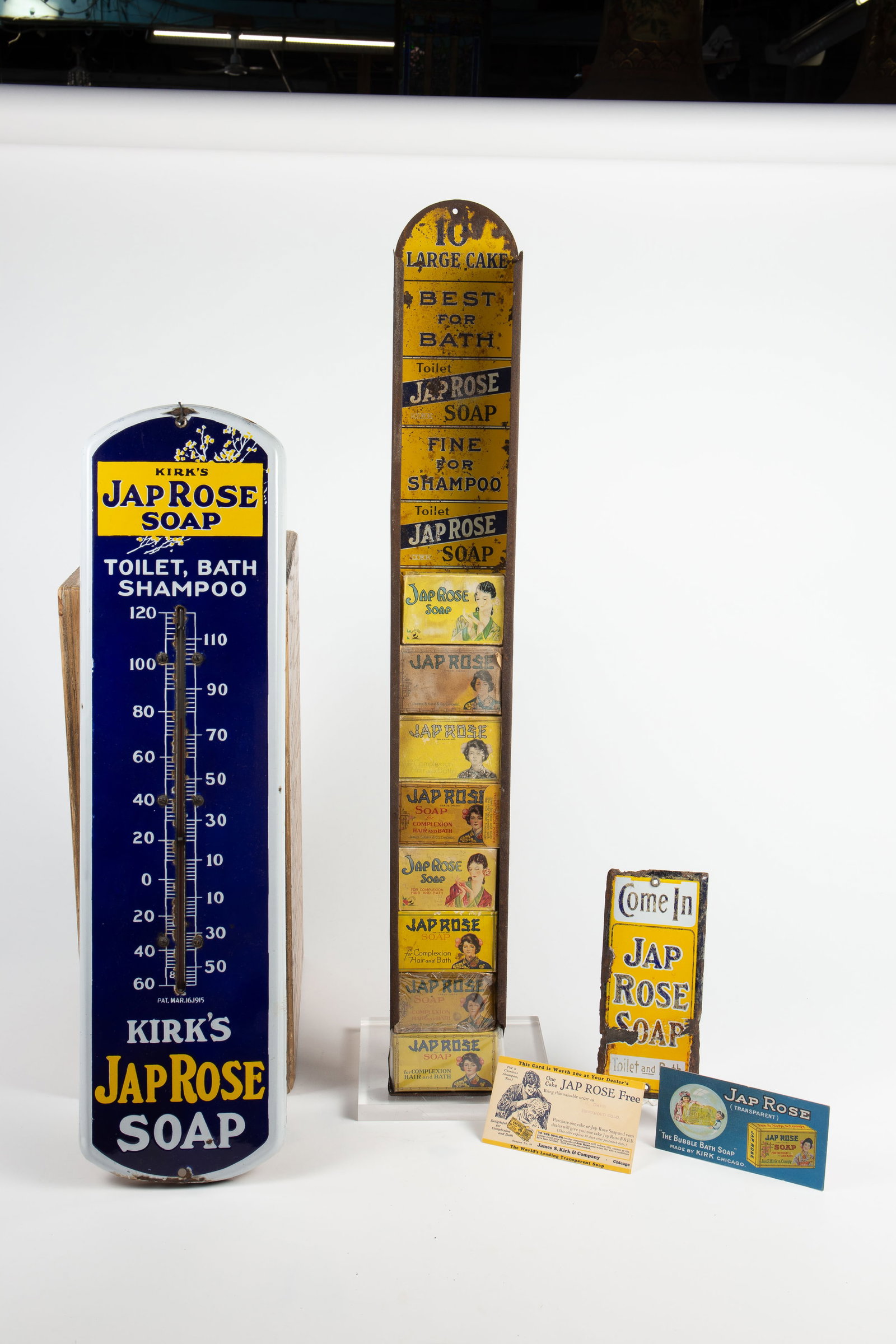 Kirk's Jap Rose Vintage Thermometer & Dispenser. (1 of 13)
