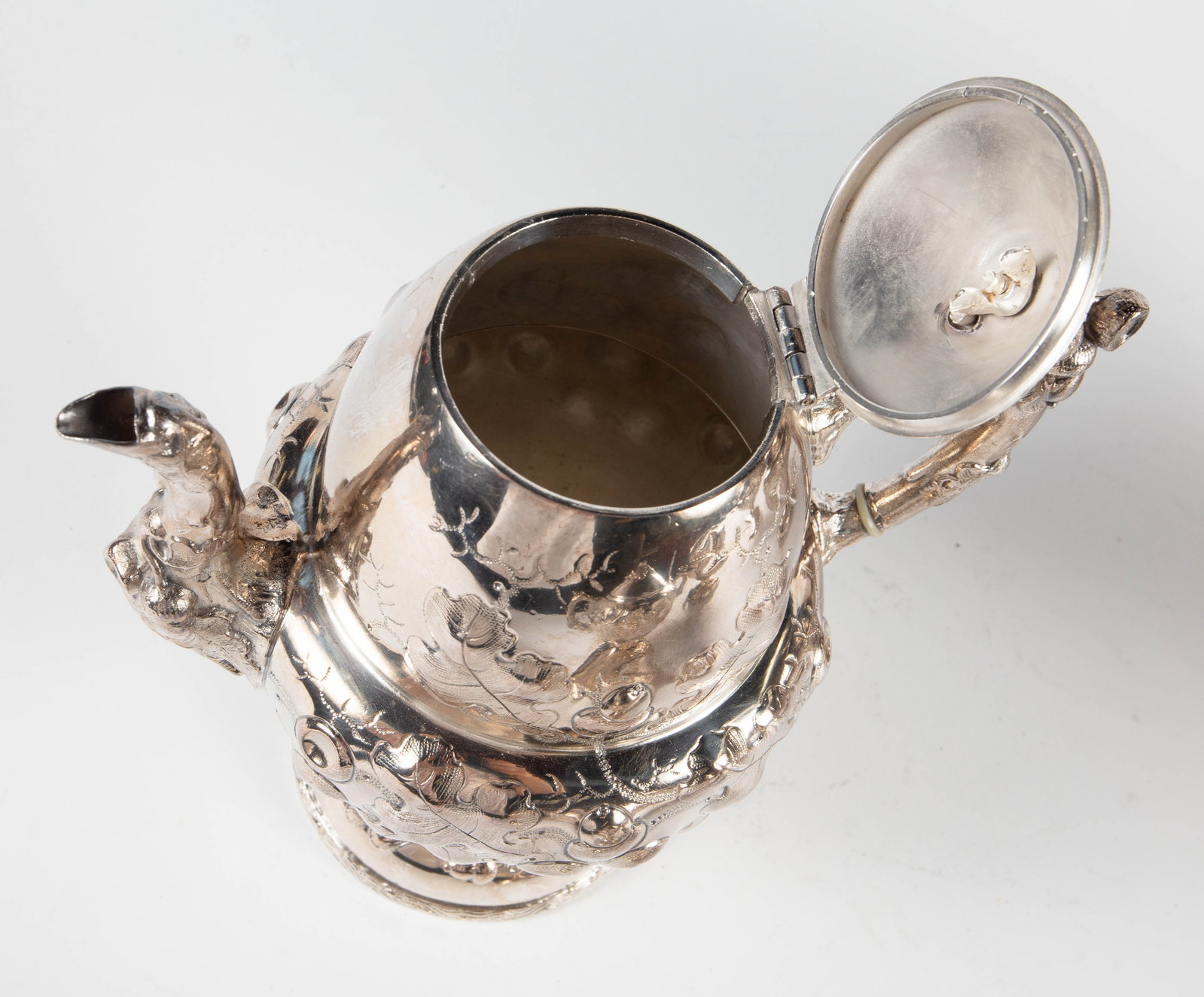 Charter Oak ? Silverplate Tea Set. - 3