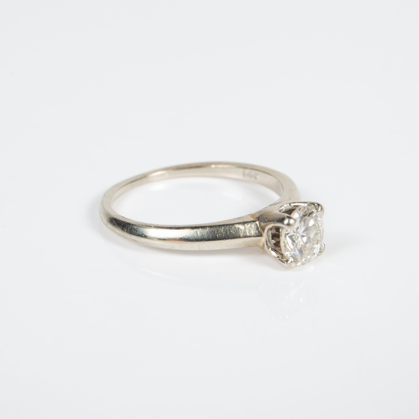 14K White Gold Diamond Solitaire Ring. - 3