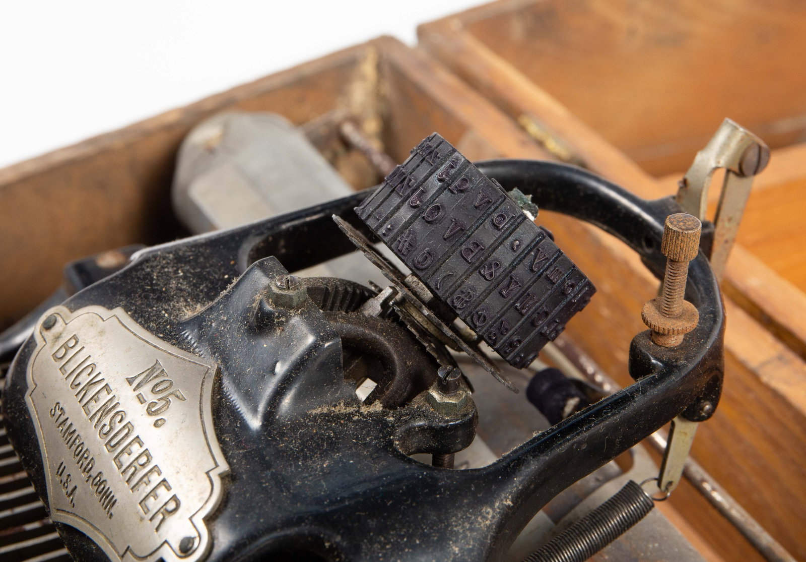 Blickensderfer #5 Typewriter in Case. - 5