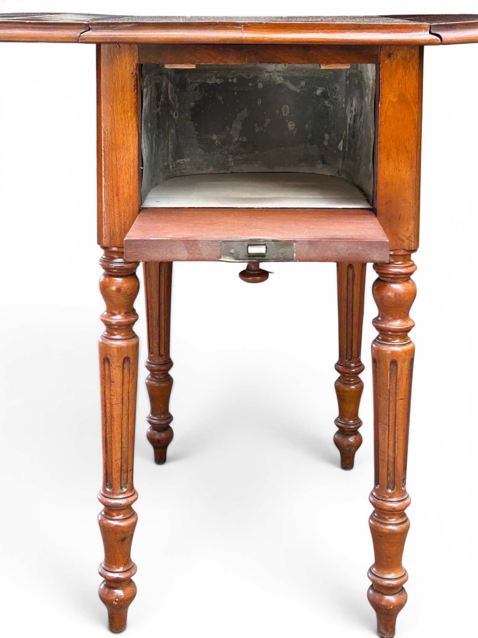Antique Dropleaf Pembroke Side Table. - 14