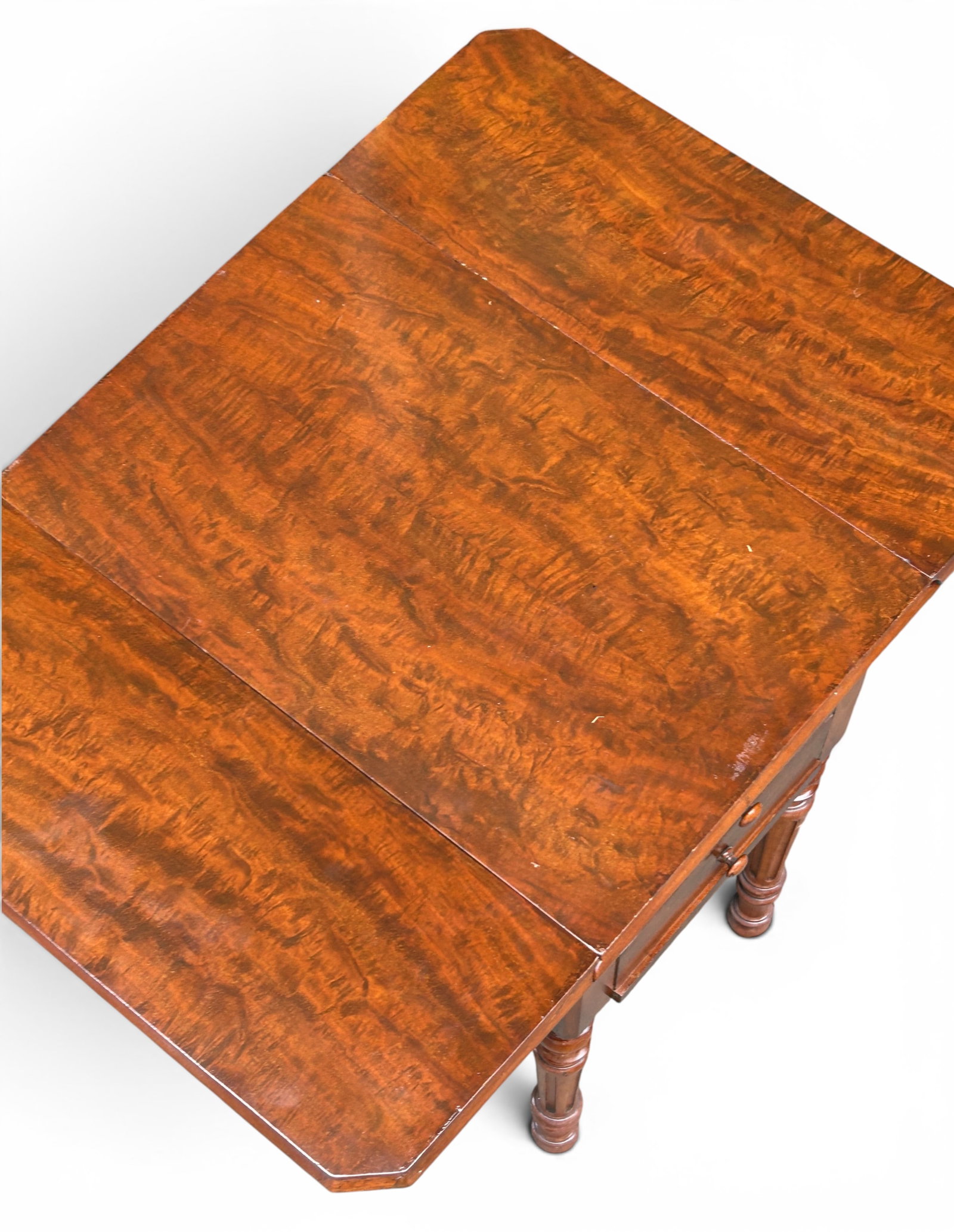 Antique Dropleaf Pembroke Side Table. - 3