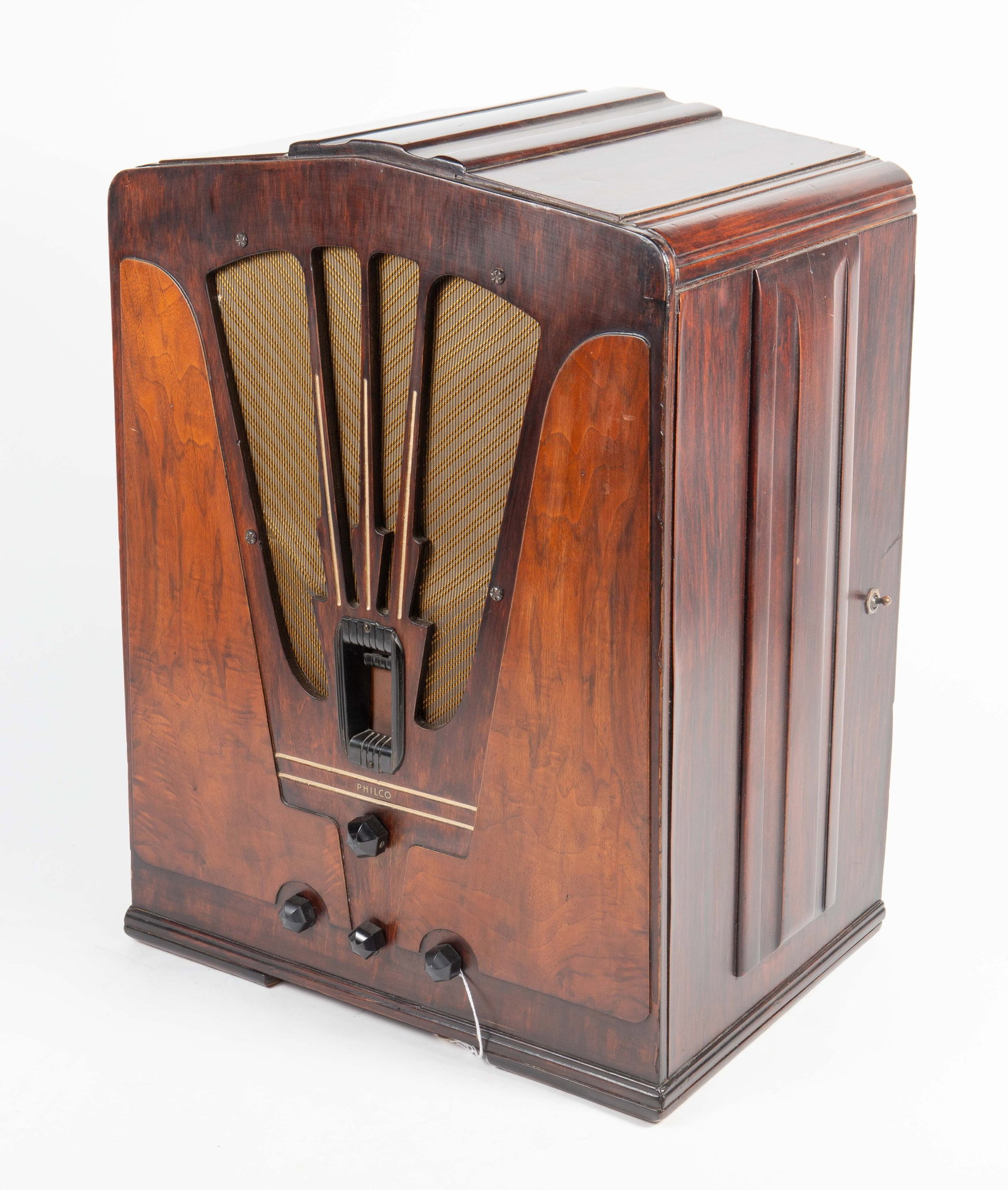 Art Deco Philco 16B Tombstone Radio.: This radio from the 1930's is model 16B (Baby Grand), and has a two-tone wood case. It measures 22" tall, 16" wide, and 12" deep. There are some scratches, scuffs, and stains on the case. Otherwise, i
