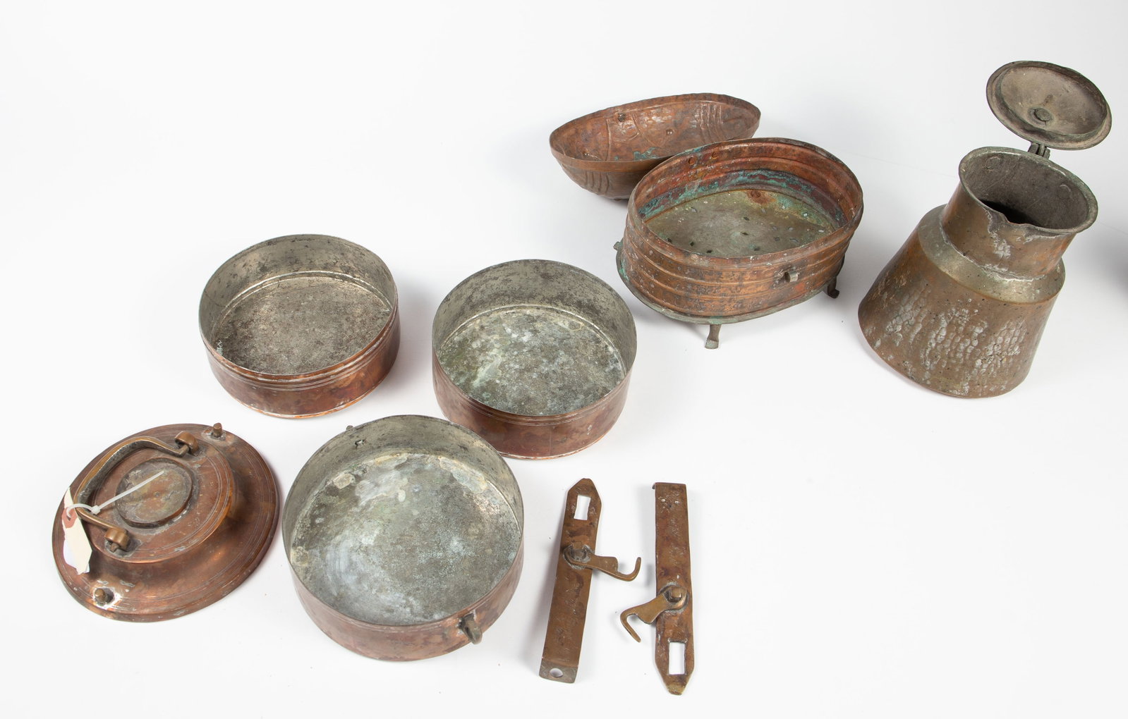 Lot of Mostly Copper Items. (1 of 6)