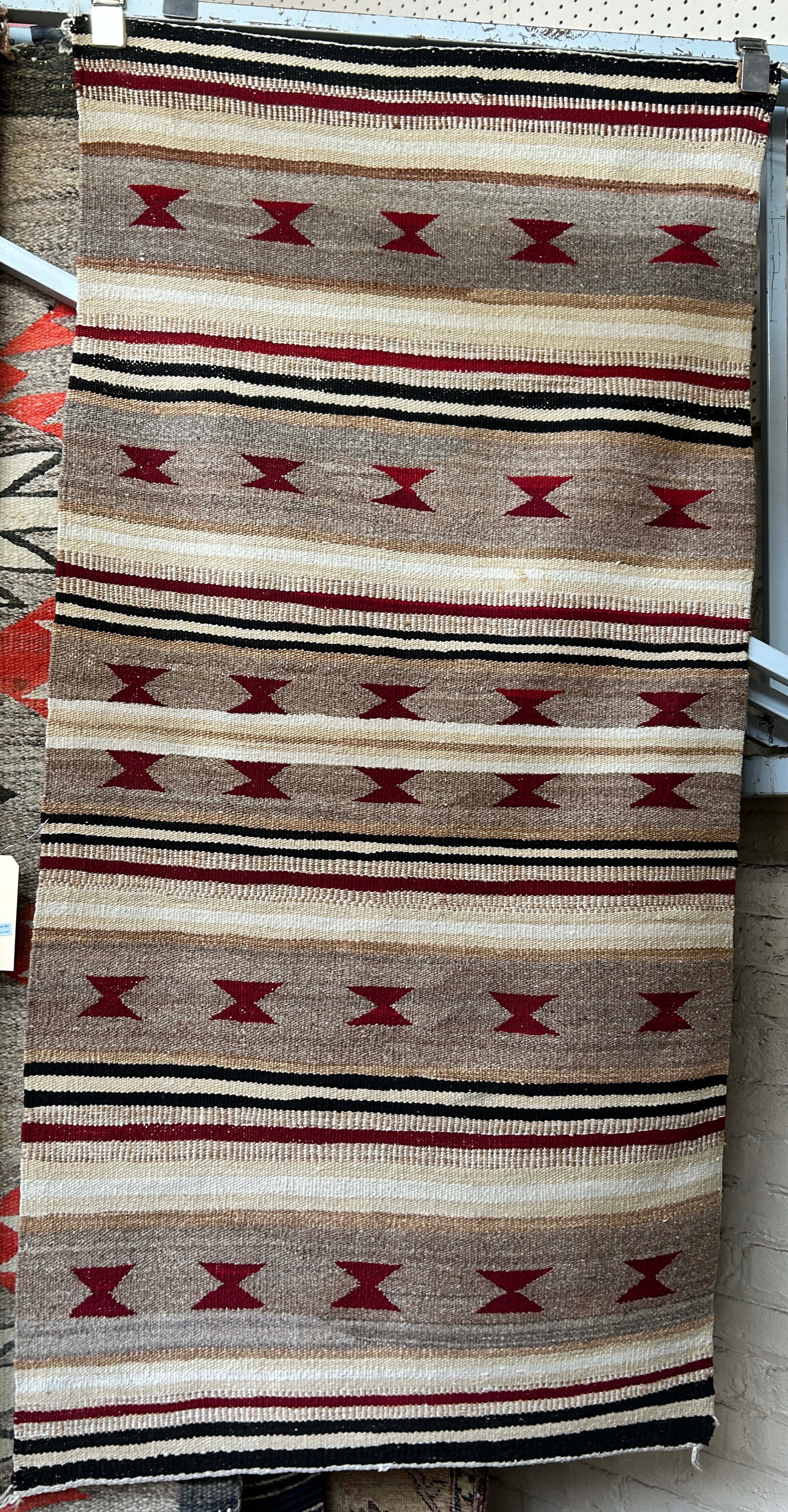 2' 7" x 5' 2" Navajo Rug w/ Red Spool Designs. (1 of 2)