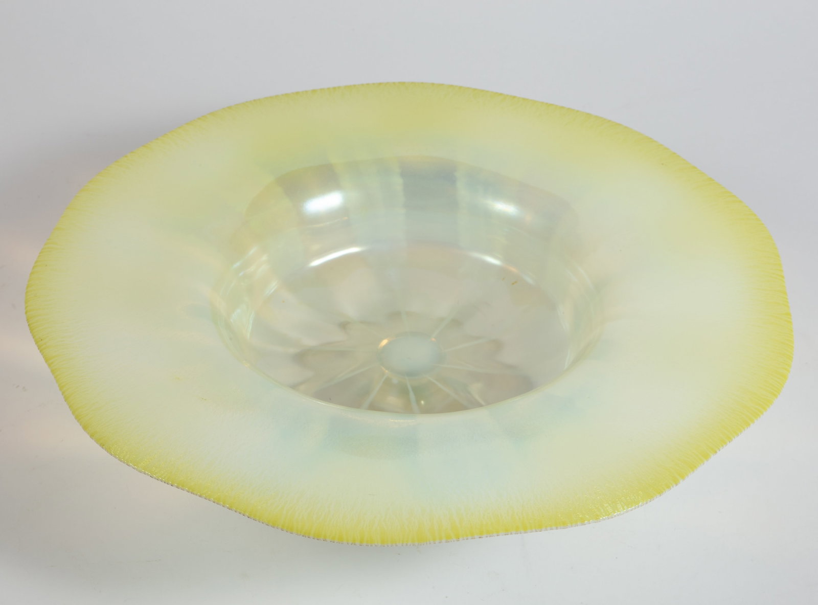 L.C.T. Tiffany Favrile Glass Pastel Yellow Bowl.: The underside is signed, "L.C.Tiffany Favrile 1928". It looks to be in overall nice condition. It measures 15 1/2" x 15 1/2" x 3 3/4". In-house shipping is available. Please see our website regarding 