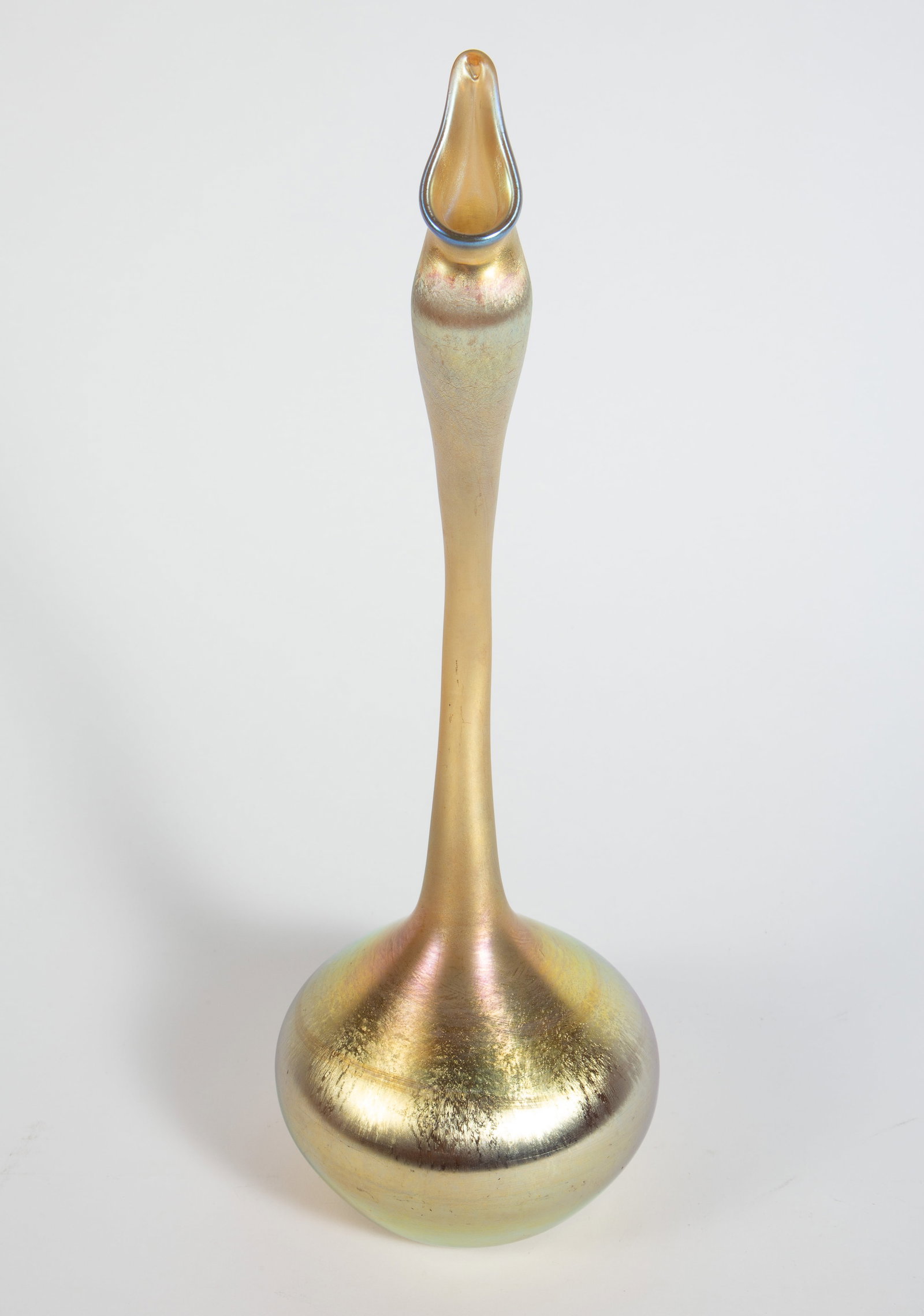 L.C.T. Tiffany Favrile Gooseneck Vase. - 4