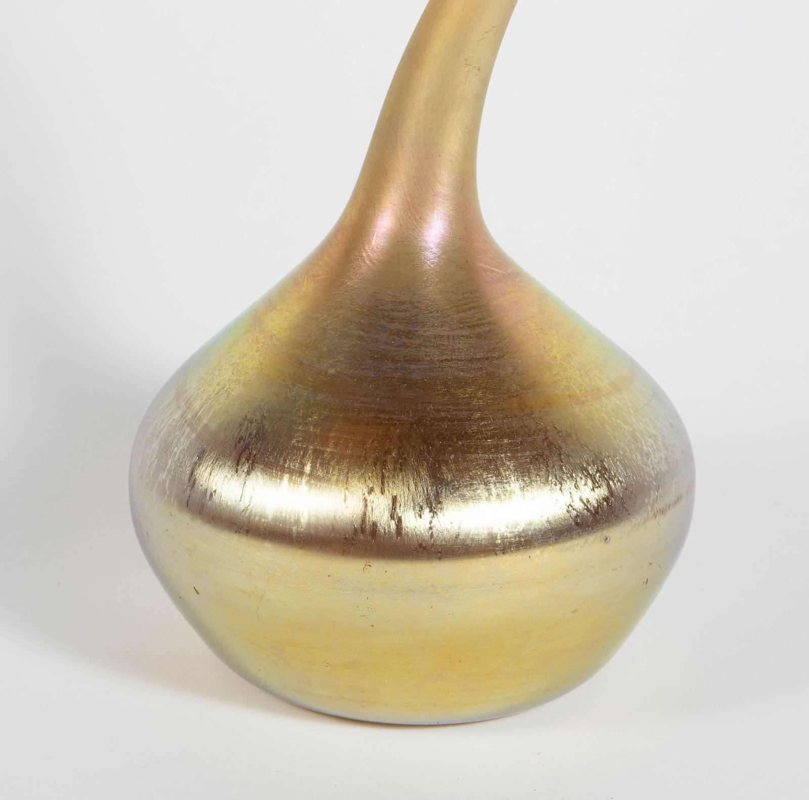 L.C.T. Tiffany Favrile Gooseneck Vase. - 6