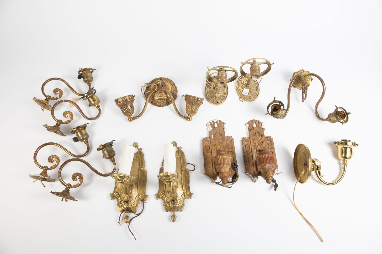 Lot of Assorted Brass & Iron Wall Sconces. (1 of 15)