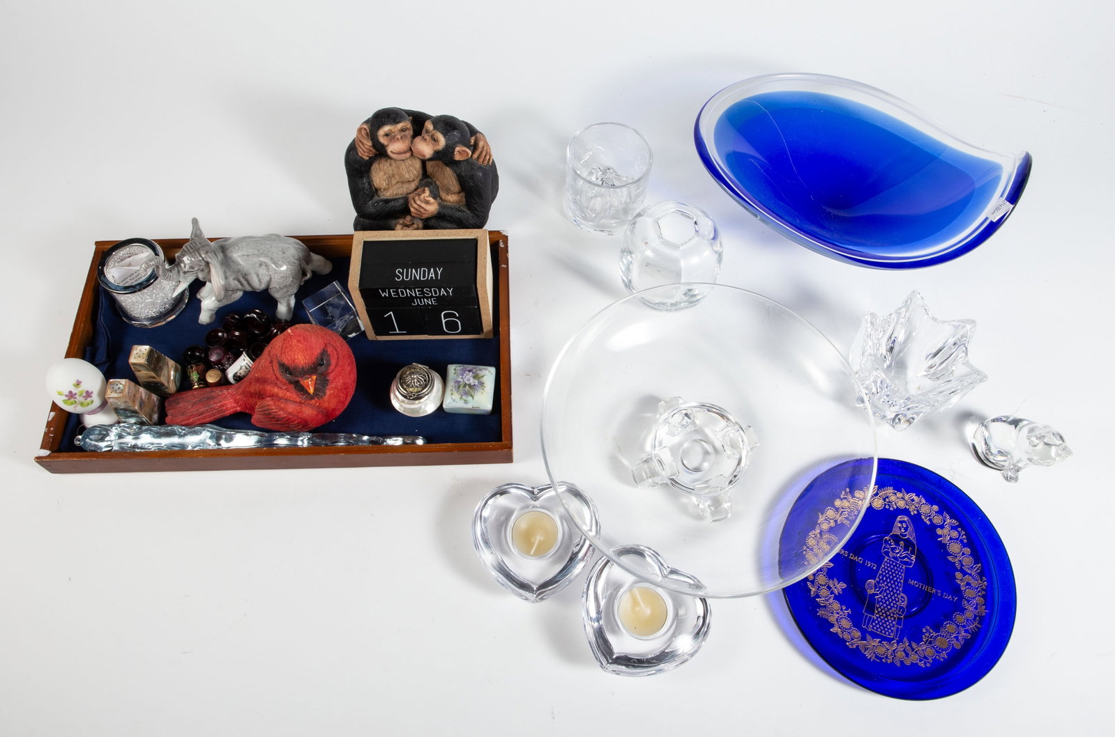 Lot: Steuben & Orrefors Crystal, etc.: This lot includes a footed Steuben crystal bowl, several Orrefors crystal items (votives, bowl, vases), small mother of pearl items, cloisonne thimbles, and more. Overall, the lot looks to be in good 