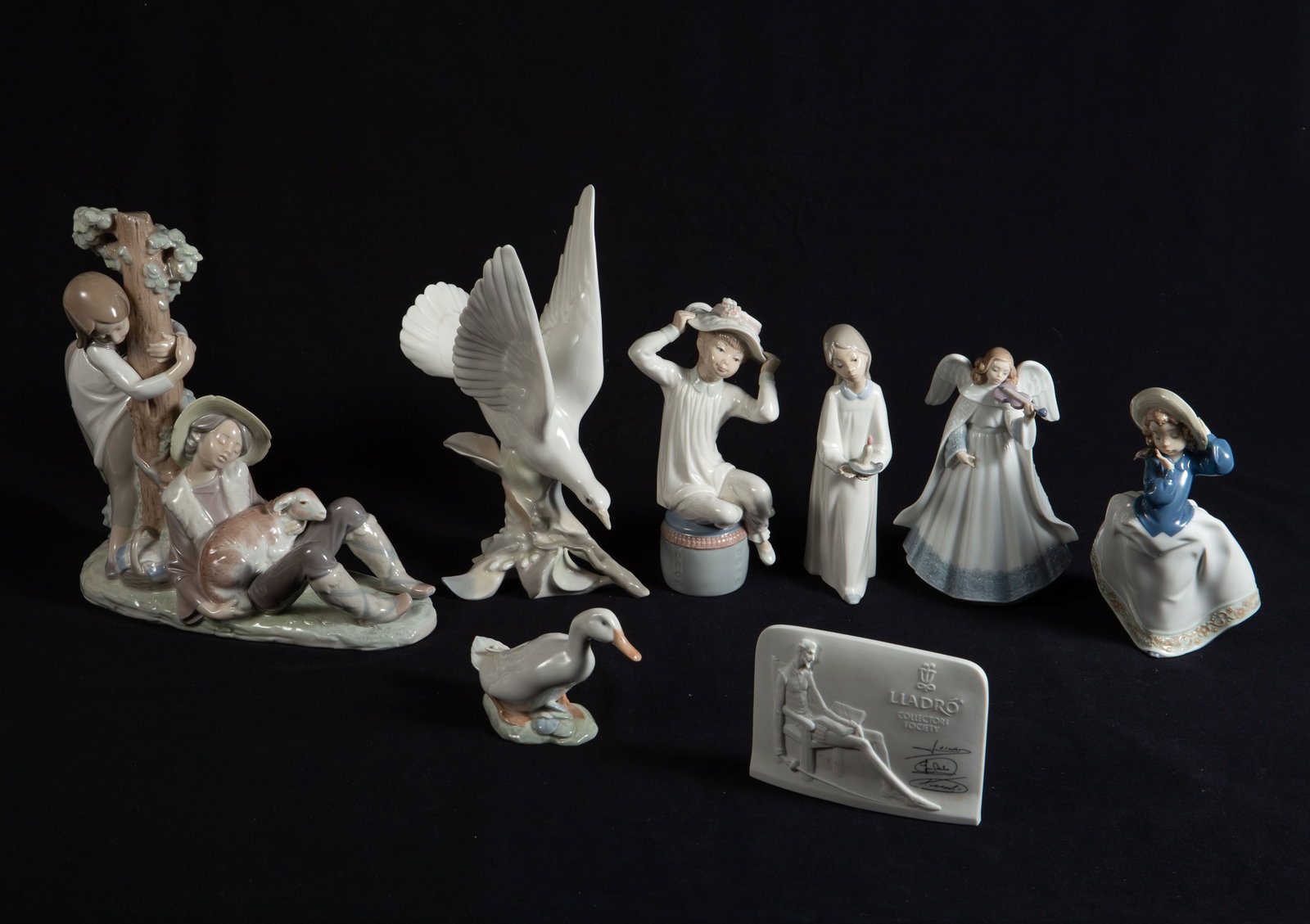 Lot of Lladro, Nao, Royal Copenhagen Figurines. (1 of 11)