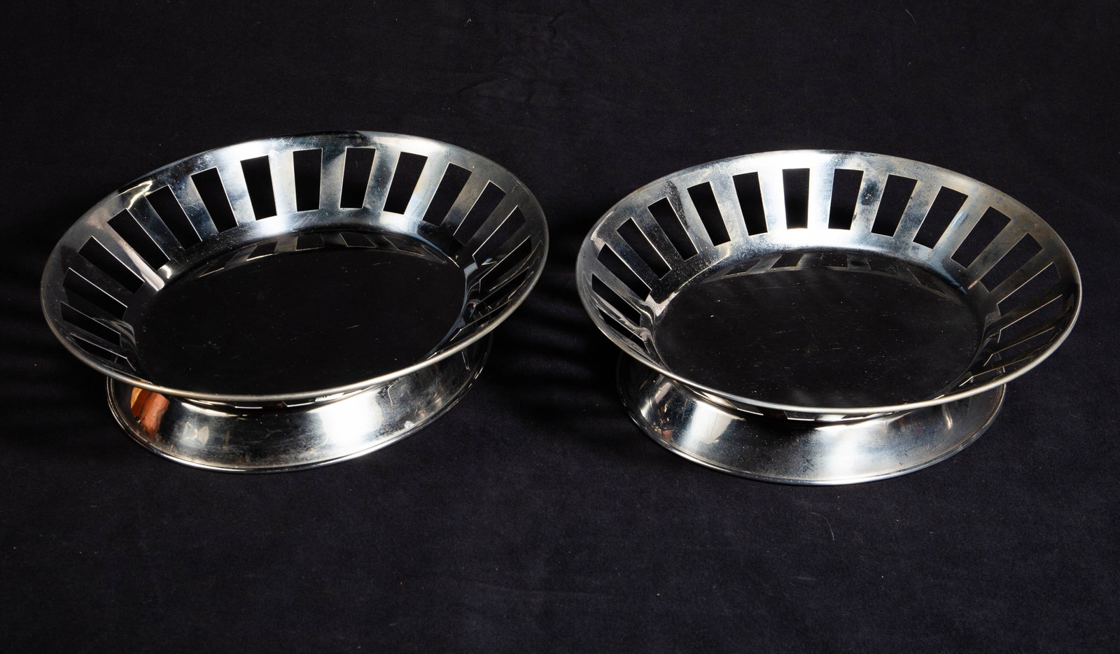 Pair of Bodum Bread Baskets or Fruit Bowls. (1 of 6)