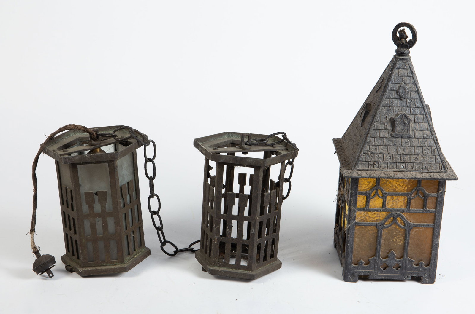 Lot of 3 Antique White Metal Lantern Fixtures. (1 of 5)