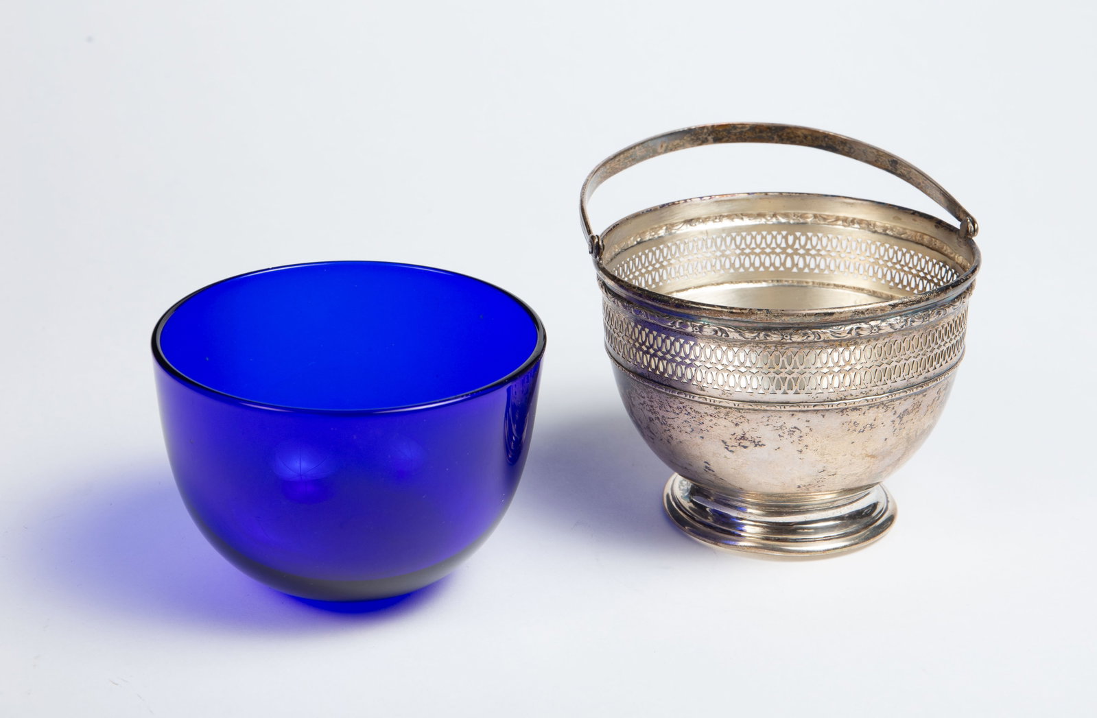 2 Silver Baskets w/ Cobalt Glass Inserts. - 3