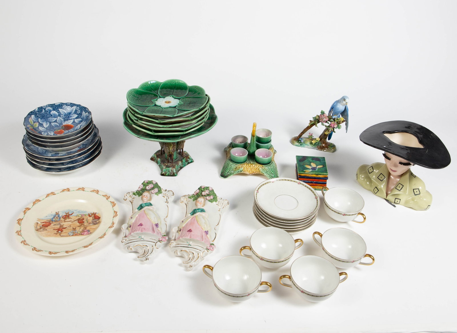 Lot: Majolica Pottery, Betty Lou Nichols, etc. (1 of 18)