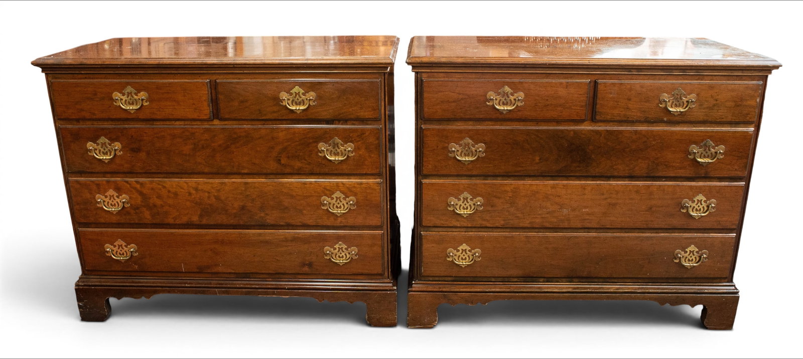 Pair of Georgian Style Mahogany Chests. (1 of 5)