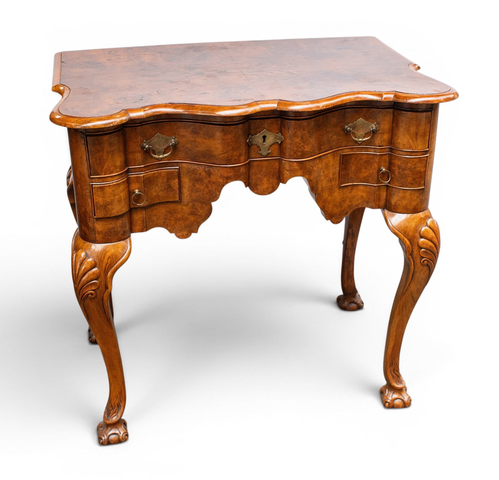 Antique Queen Anne Lowboy Chest. (1 of 5)