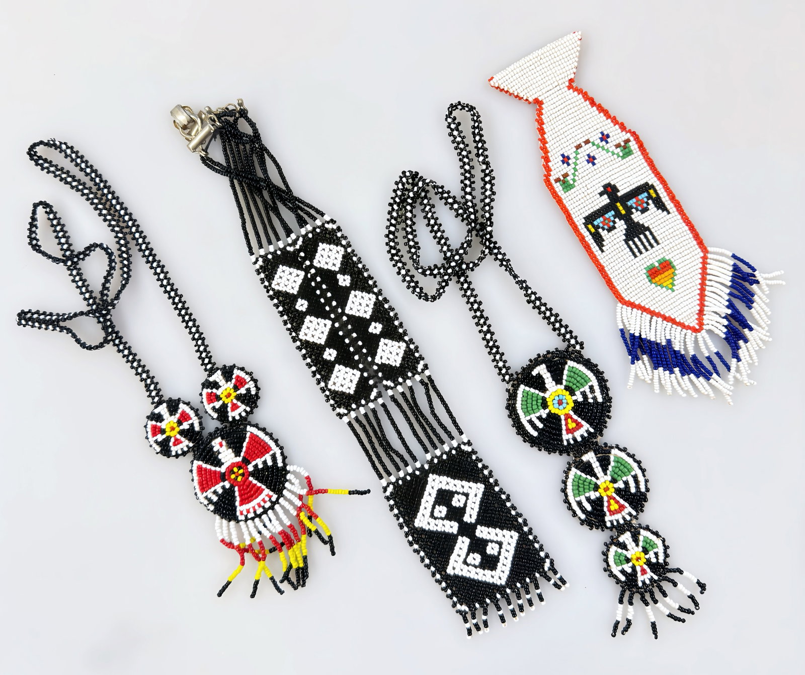 Native American Seed Bead Beaded Necklaces & Tie. (1 of 2)