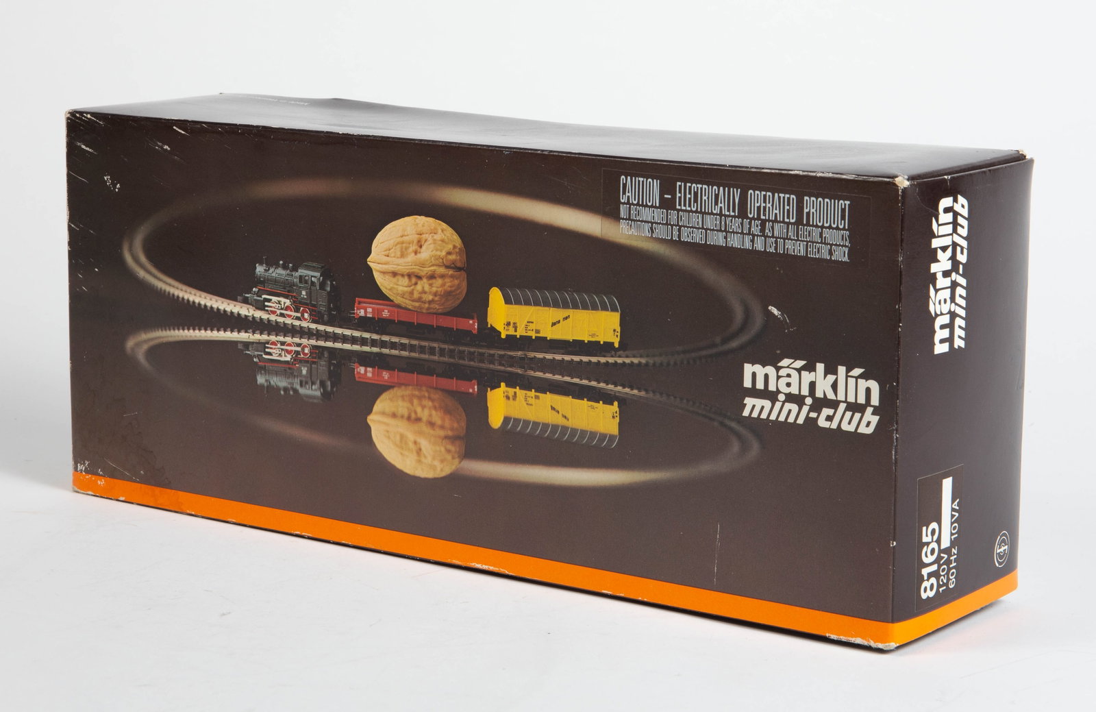 Marklin Mini-Club 8165 Z-Scale Model Train Set. (1 of 4)