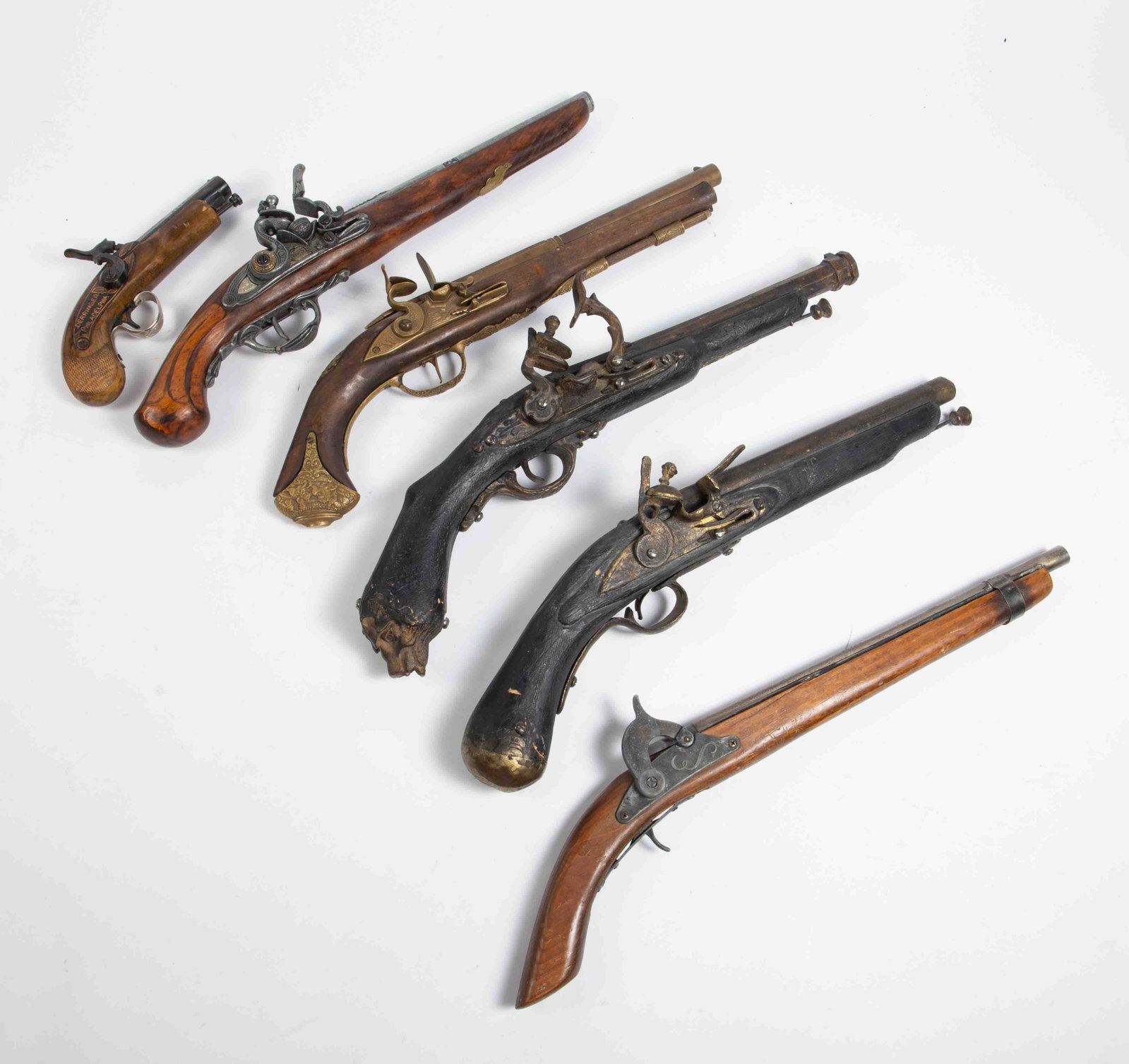 6 Replica Flintlock Pistols inc. Carved Lion (1 of 13)