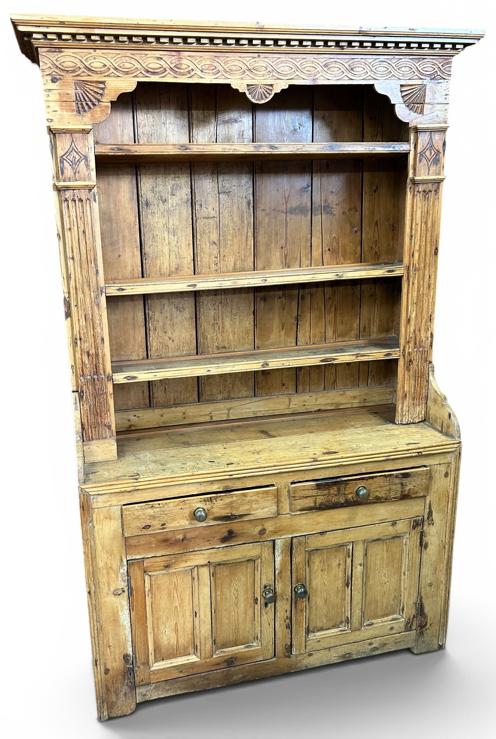 Antique Welsh Pine Hutch. (1 of 2)