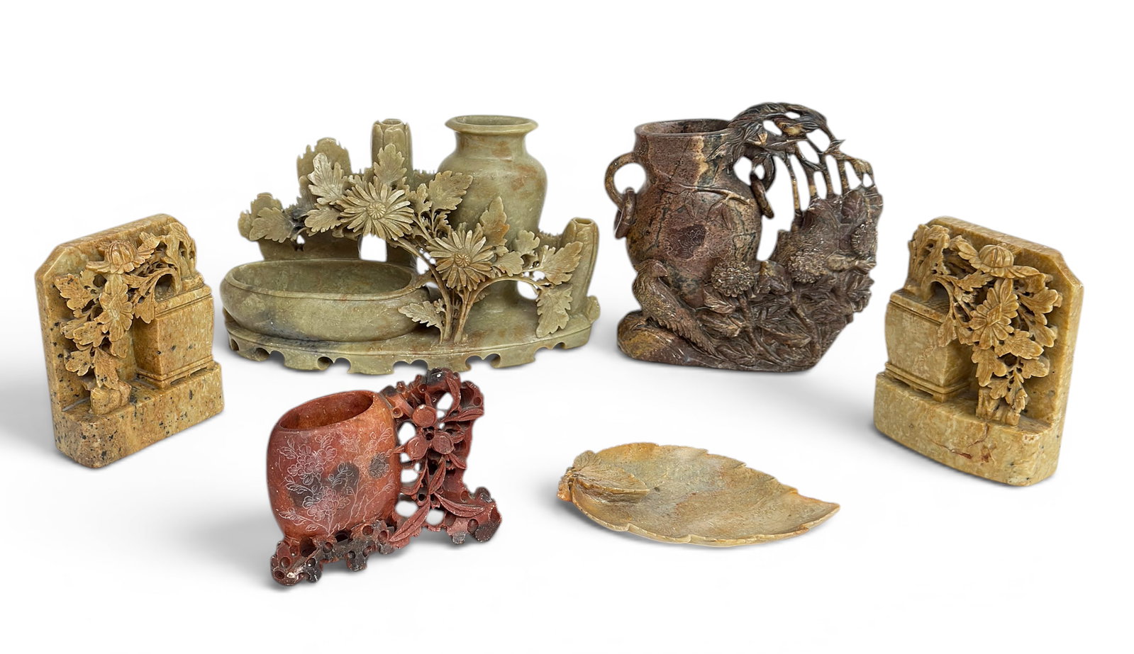 Lot of 6 Chinese Carved Soapstone Items. (1 of 10)