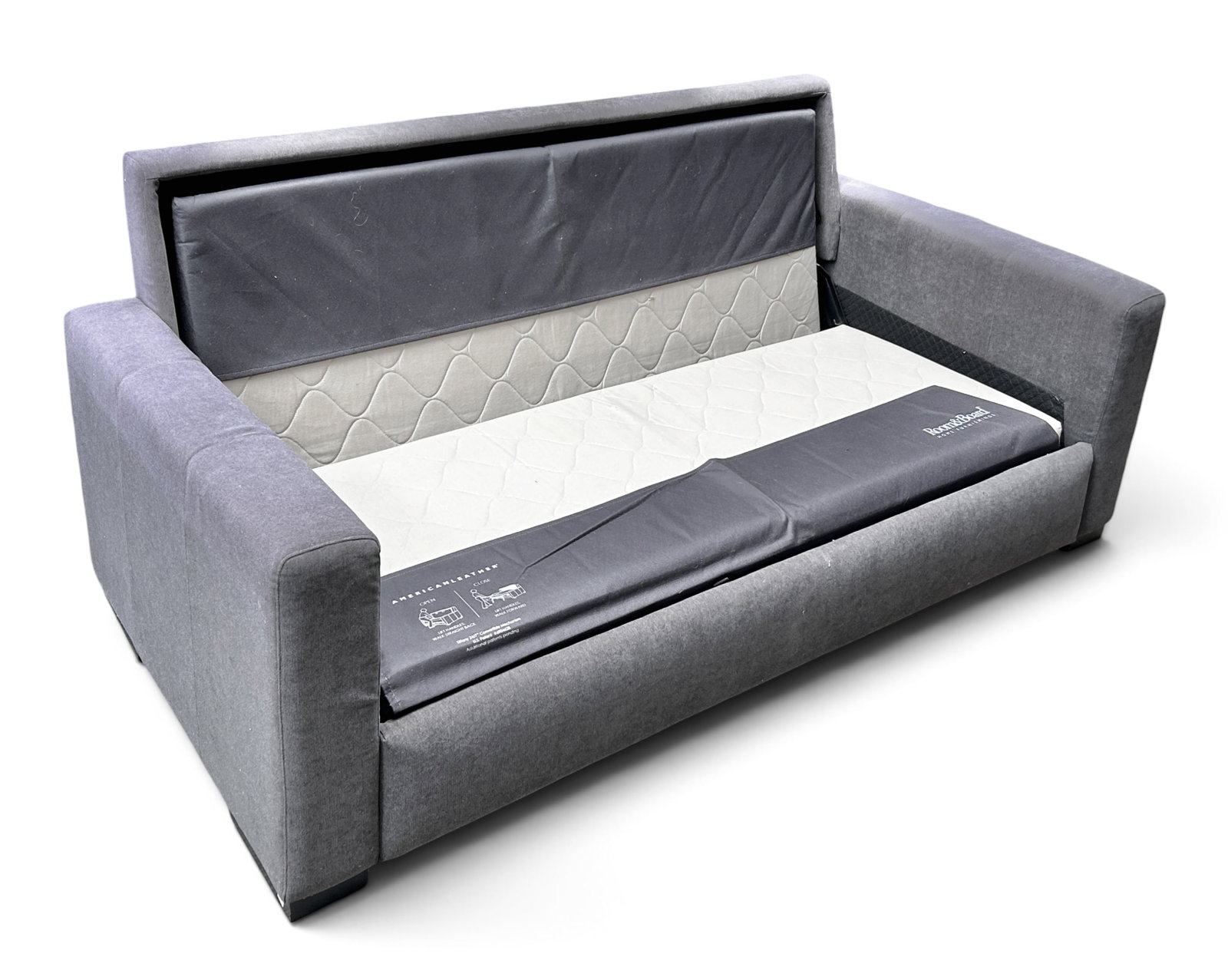 Room and Board Sleeper Sofa. - 4