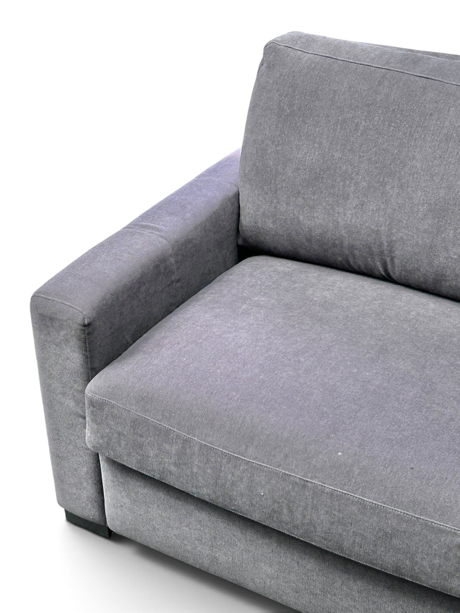 Room and Board Sleeper Sofa. - 8