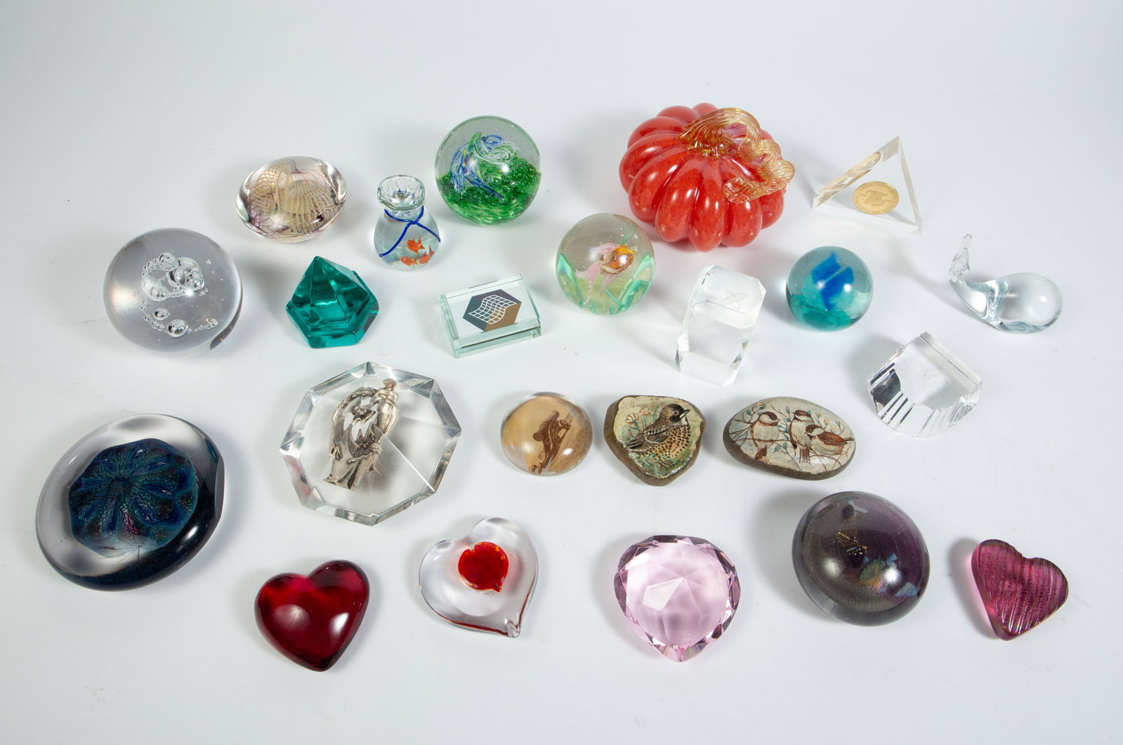 Lot of Paperweights- Rollin Karg, Robert Held. (1 of 17)