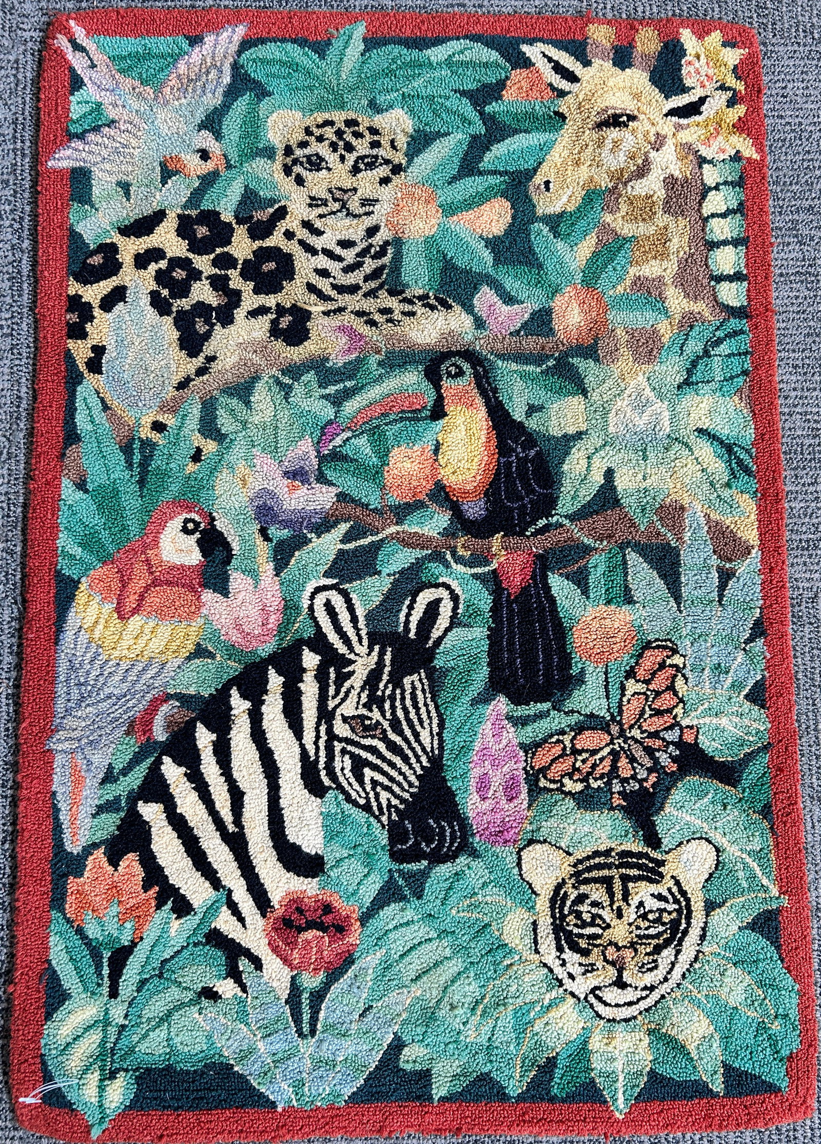 1' 11" x 2' 10" American Hooked Rug w/ Animals. (1 of 5)