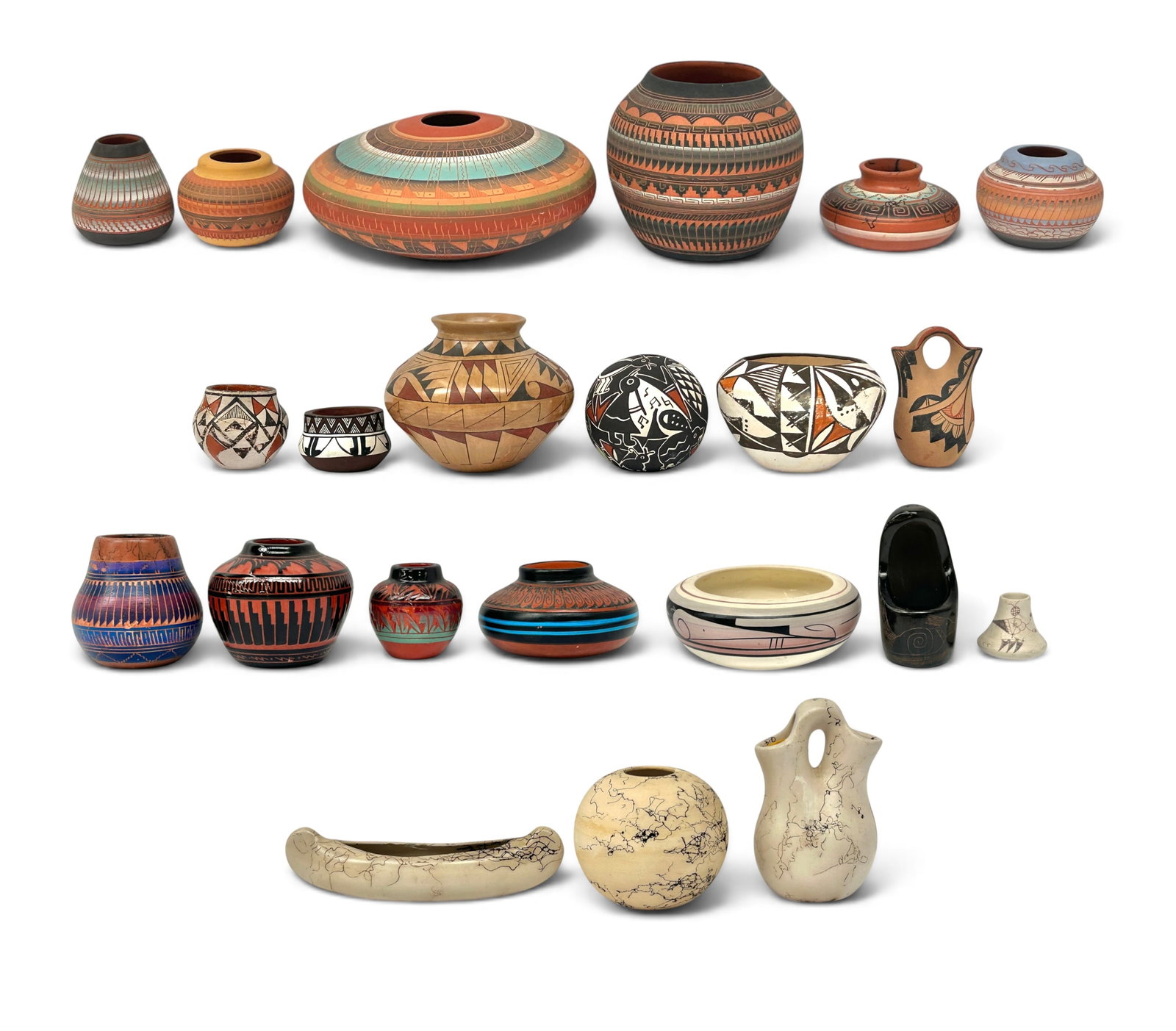 American Indian Pottery Group - Navajo, etc. (1 of 19)