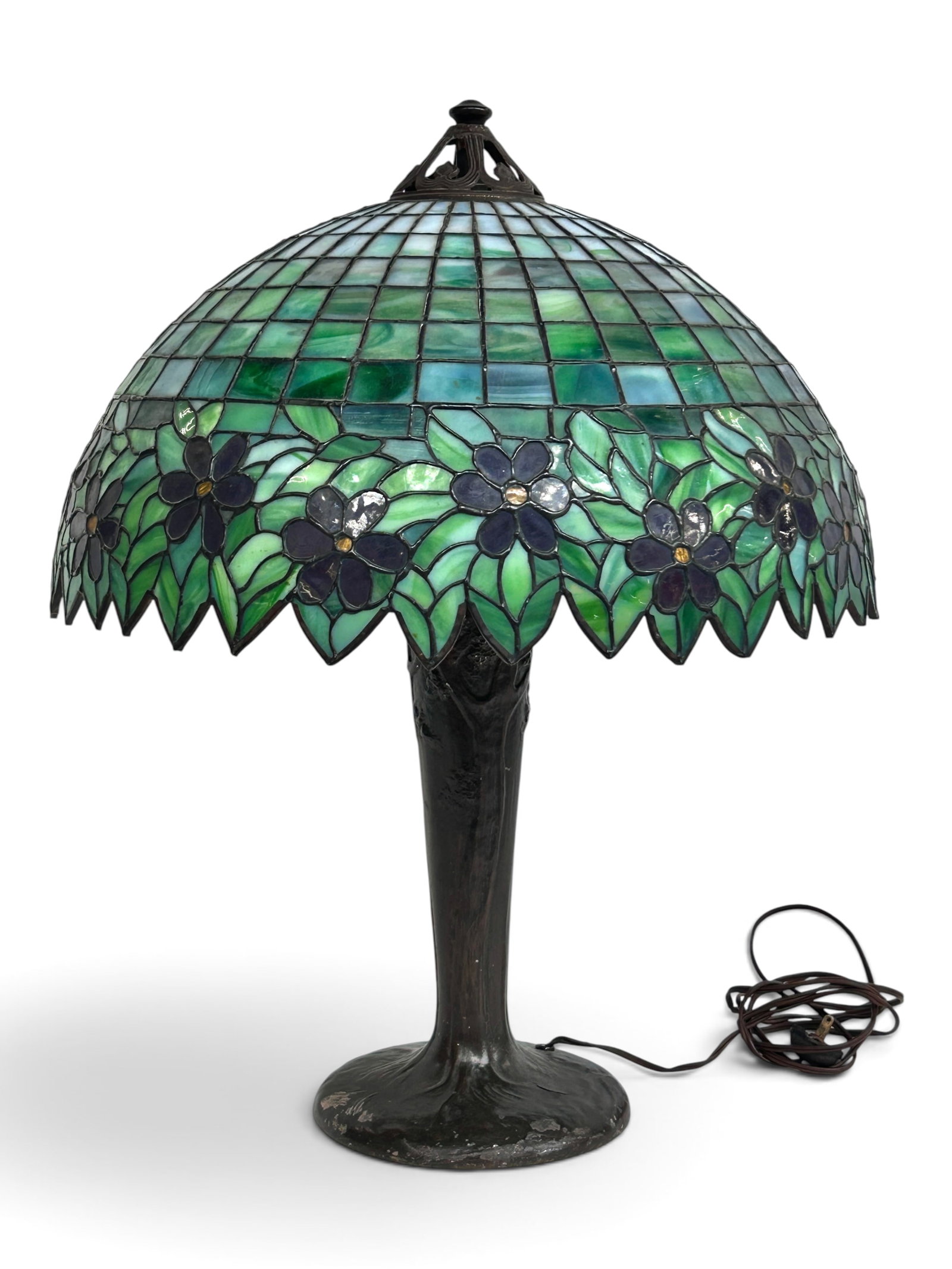 Handel Art Nouveau Lamp w/ Flower Shade.: The underside of the base has its original Handel label. The base has some peeling and general surface wear, but overall this lot looks to be in good cosmetic condition. The lamp measures 6 5/8" x 6 5