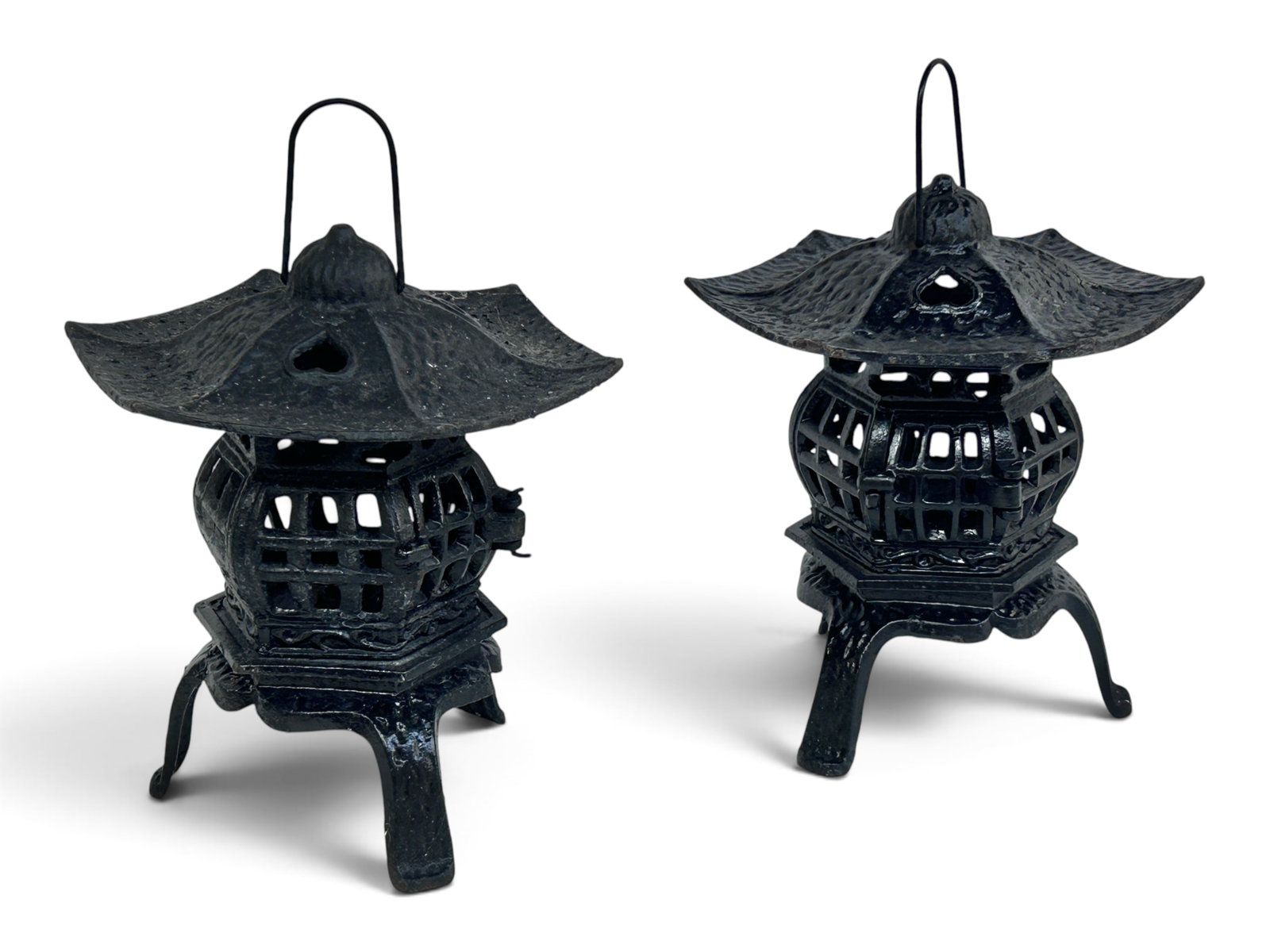 Pair of Cast Iron Asian Pagoda Lanterns. (1 of 18)