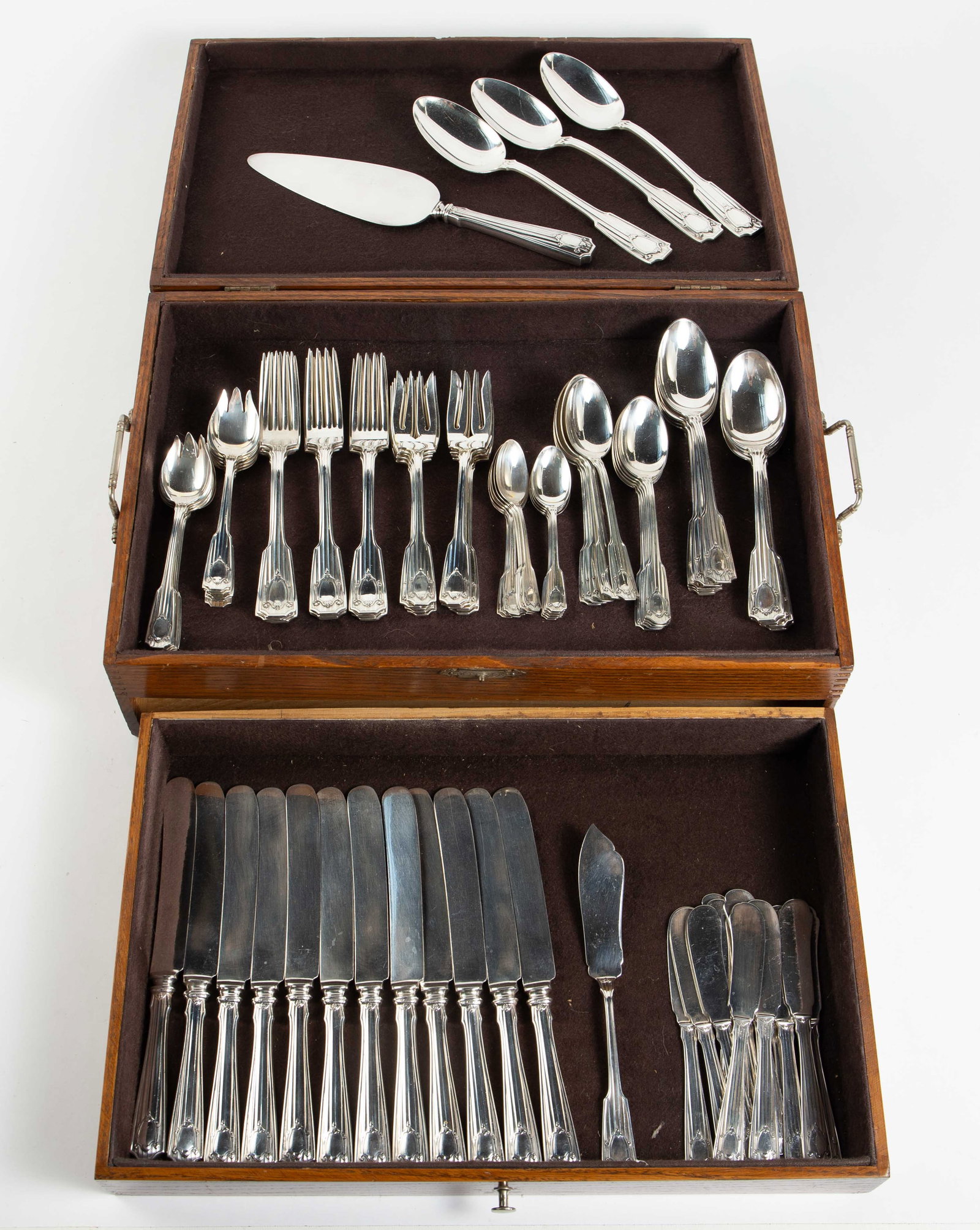 Gorham Sterling "Spotswood" Flatware Set. (1 of 10)